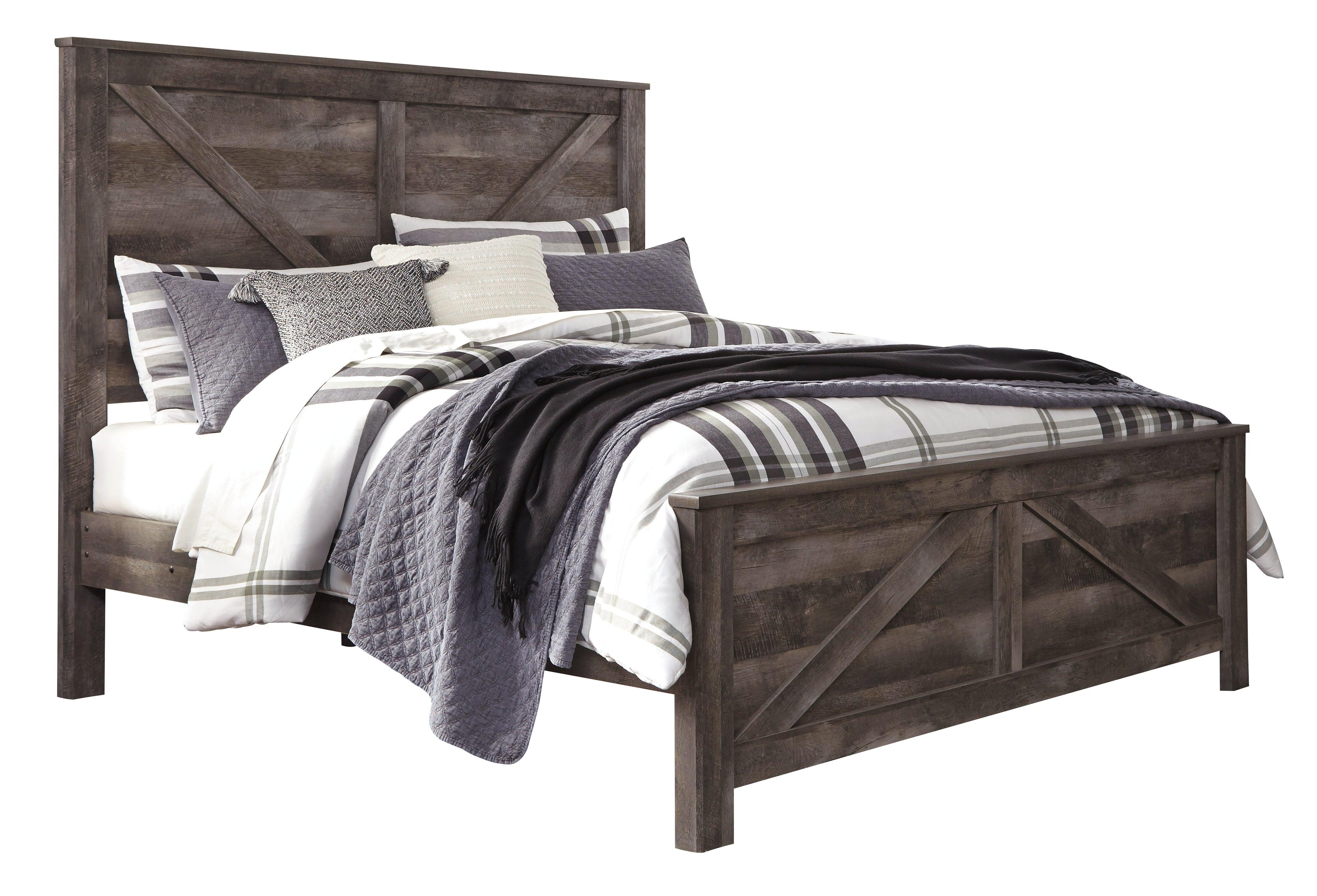 Wynnlow Gray King Crossbuck Panel Bed - Image 2