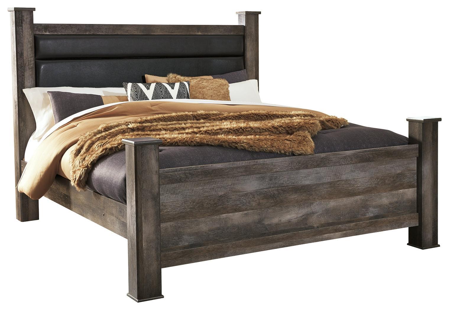 Wynnlow Gray King Poster Bed - Image 2