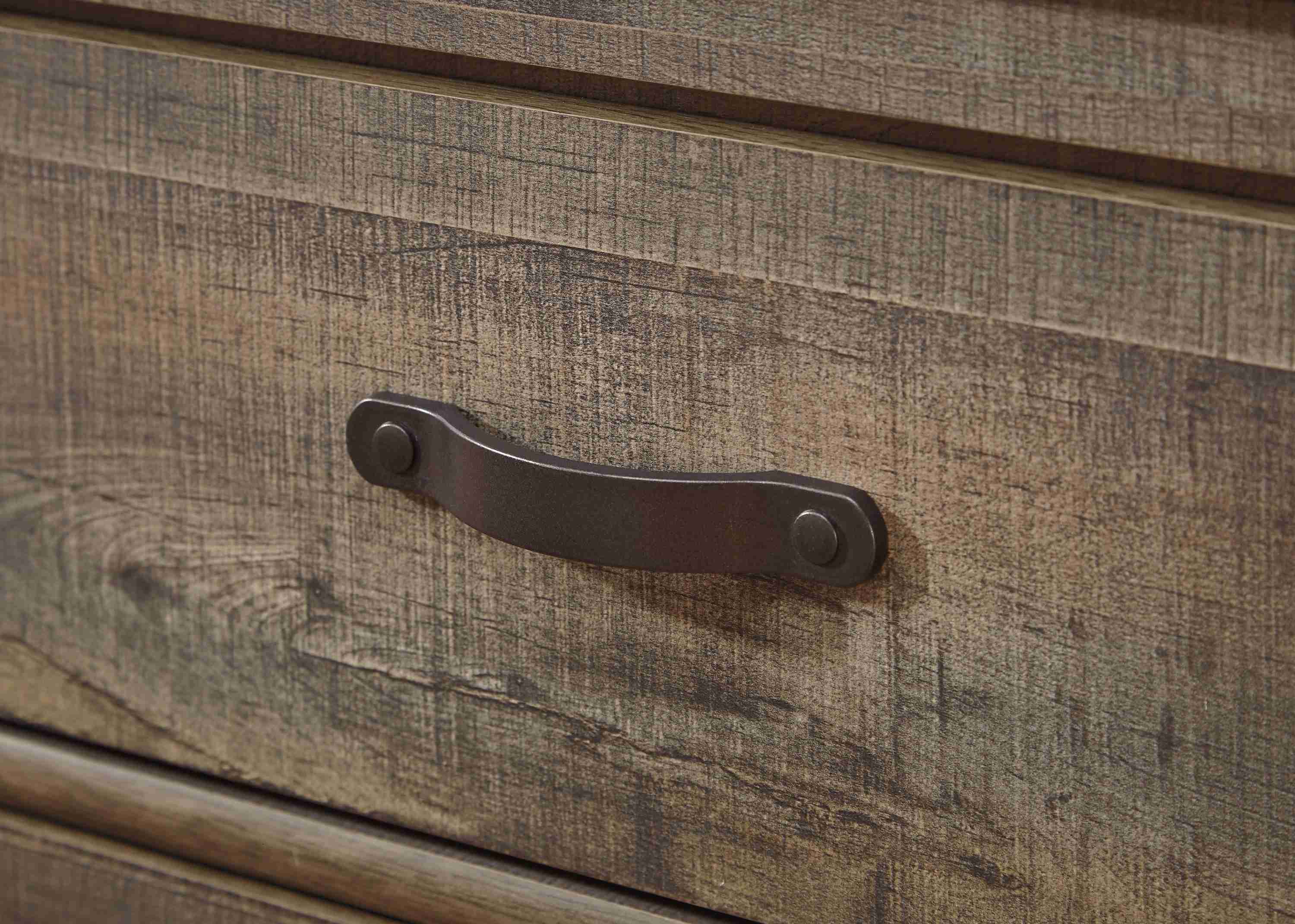 Trinell Brown Nightstand - Image 3