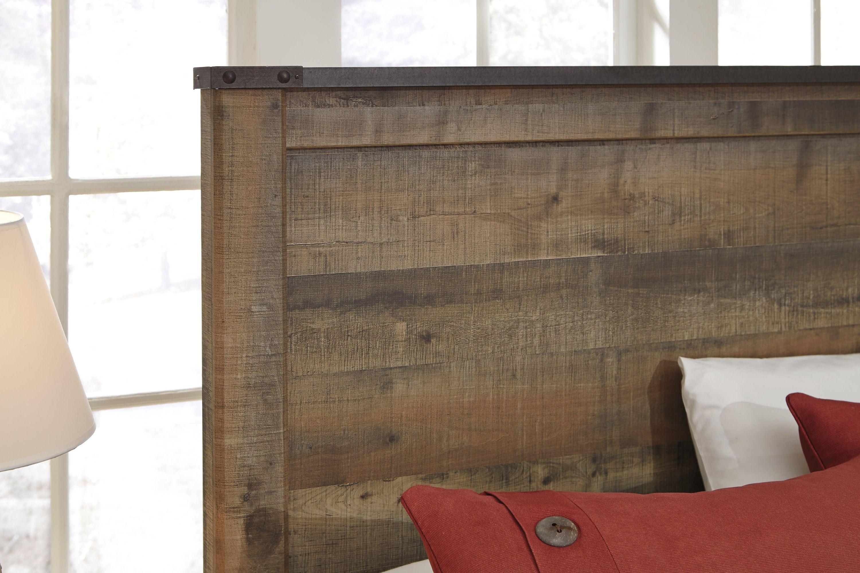 Trinell Brown Twin Panel Bed With 2 Storage Drawers - Image 3
