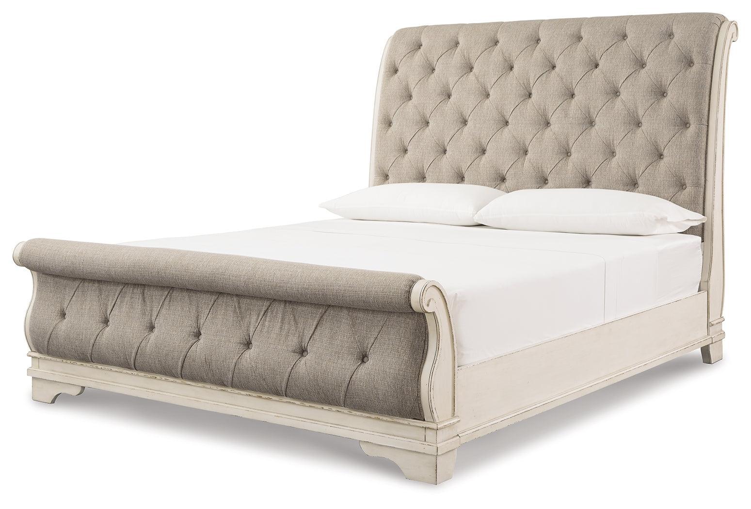 Realyn Chipped White Queen Sleigh Bed - Image 2
