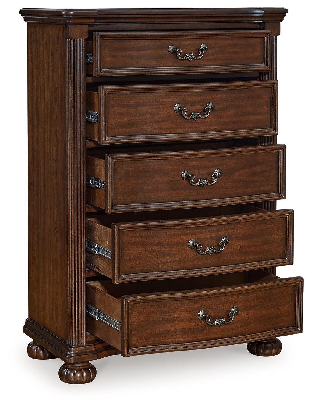 Lavinton Brown Chest Of Drawers - Image 3