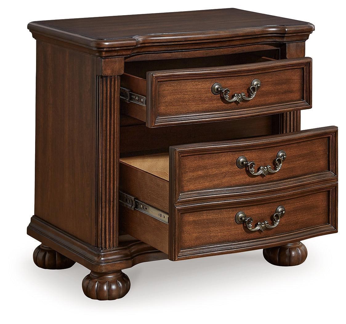 Lavinton Brown Nightstand - Image 3
