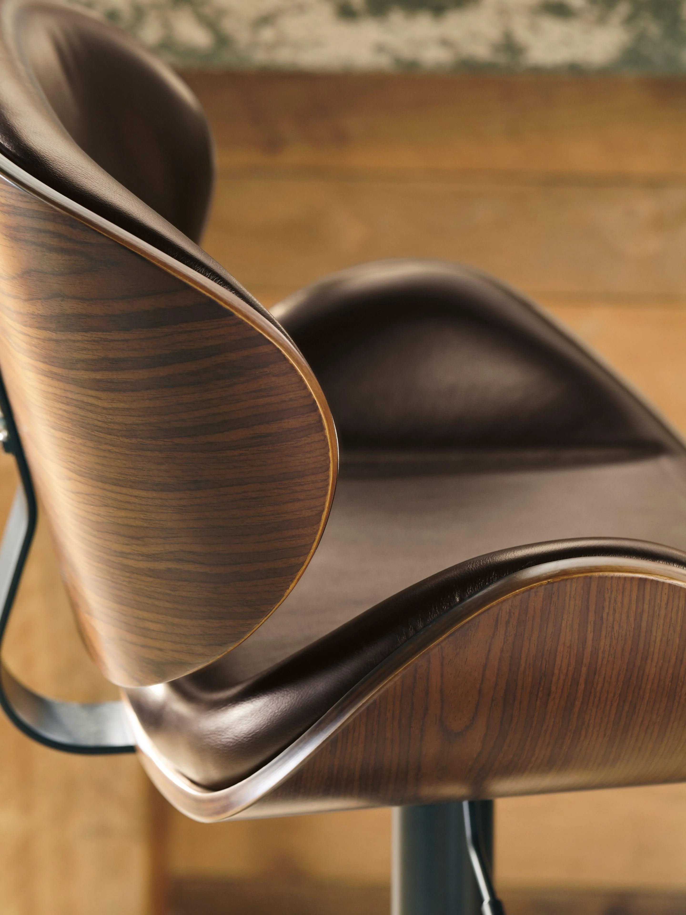 Bellatier Brown Adjustable Height Bar Stool - Image 3