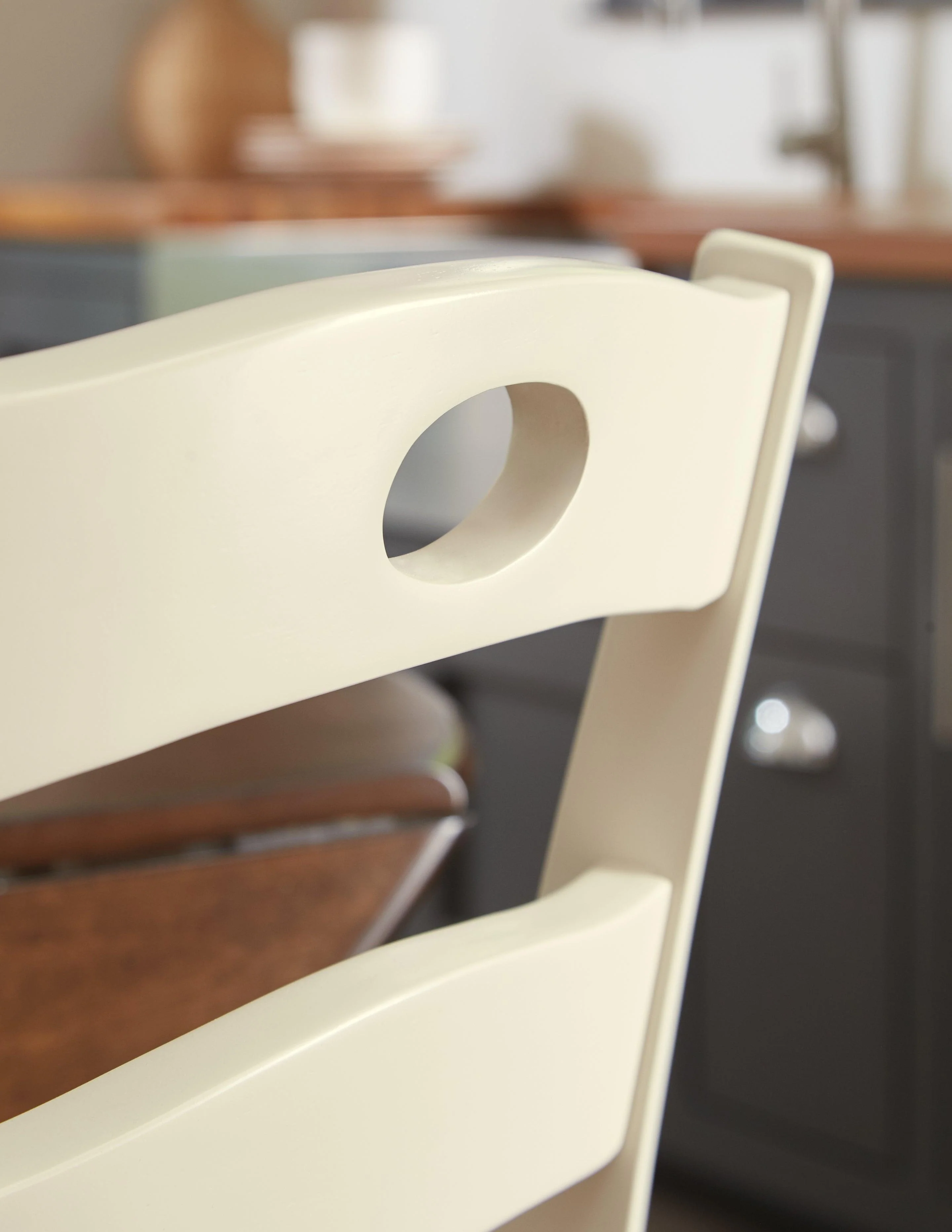 Woodanville Cream Brown Dining Chair - Image 3