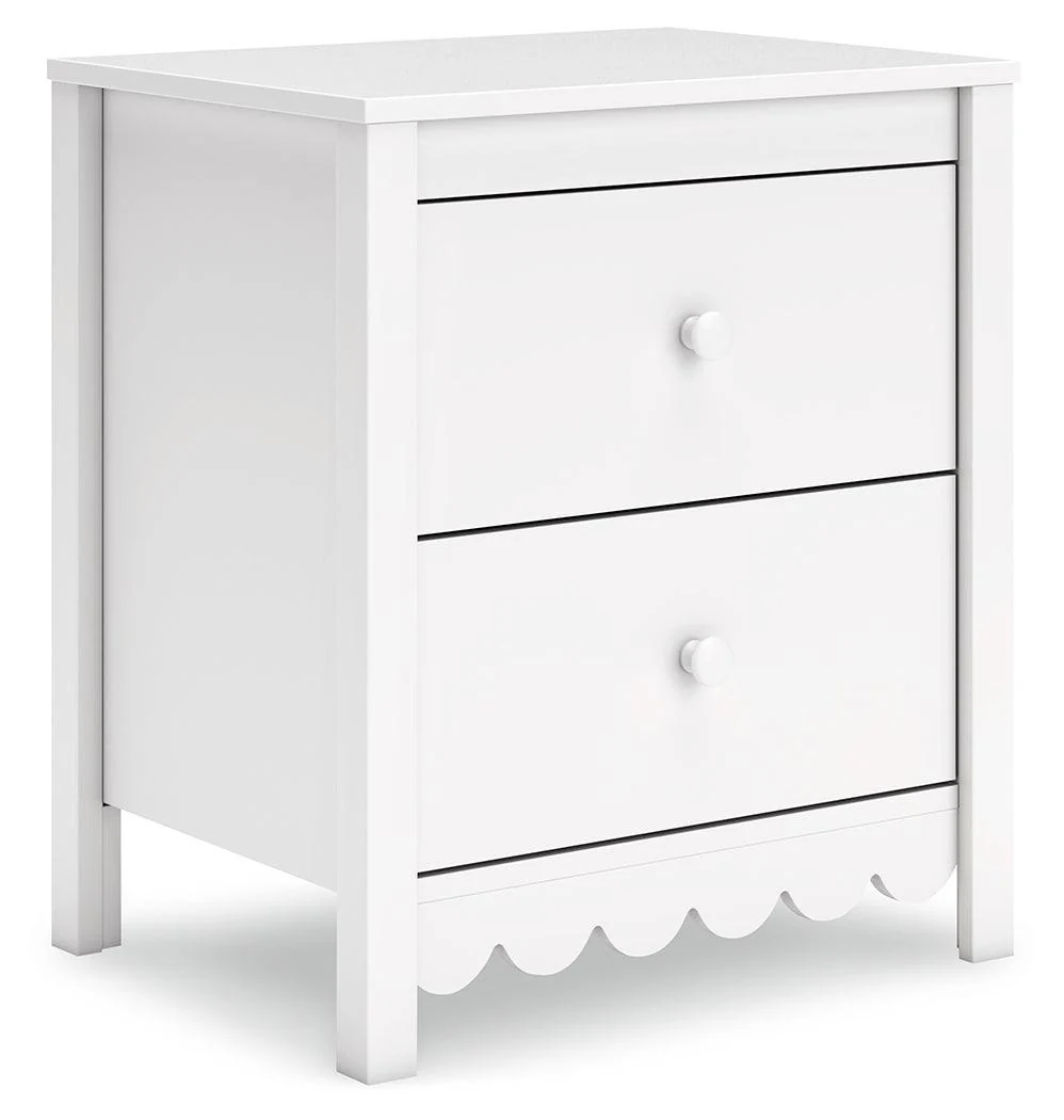 Hallityn White Nightstand - Image 2