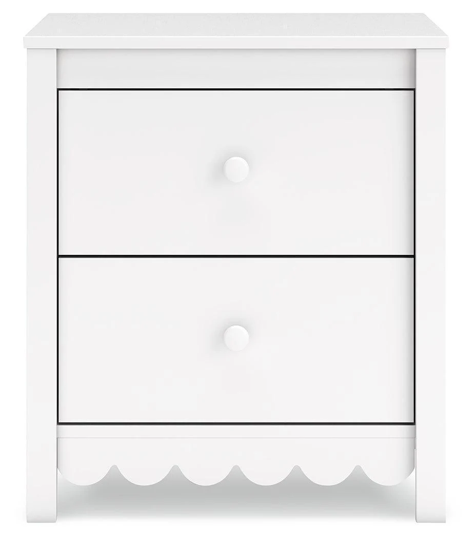 Hallityn White Nightstand - Image 3