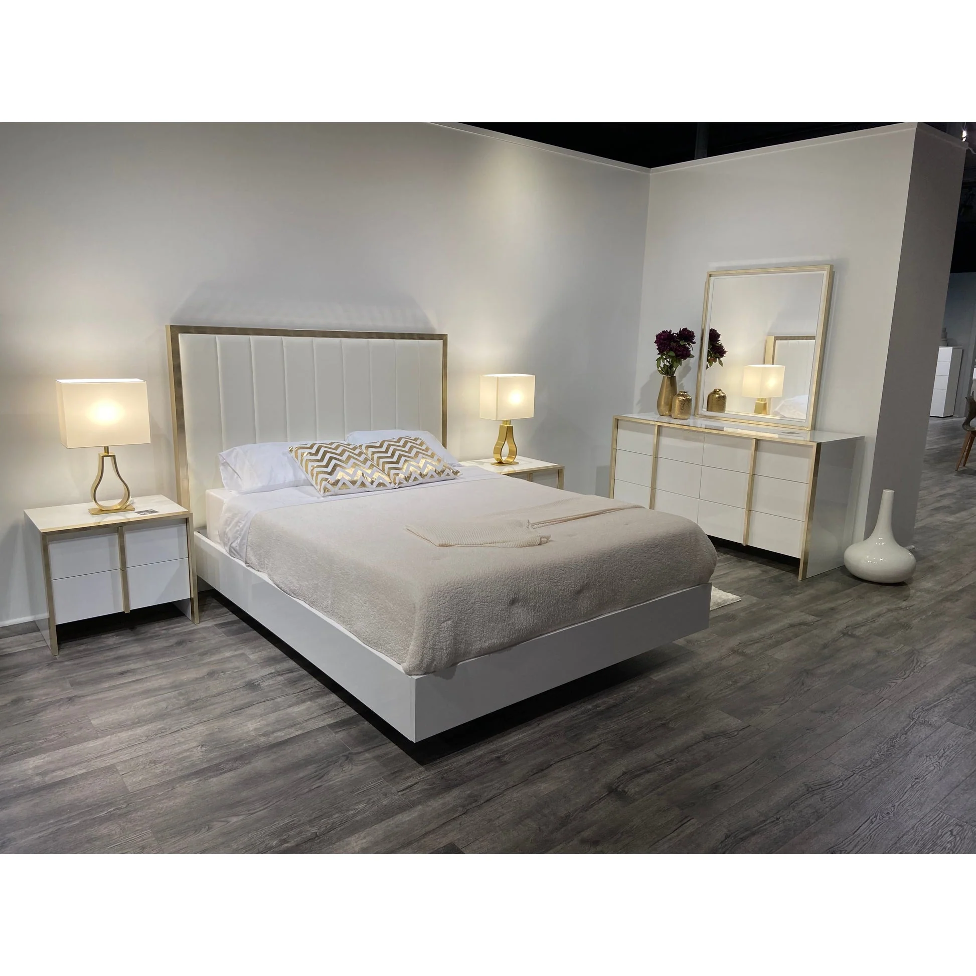 Fiocco Beige Upholstered Italian Bedroom Set