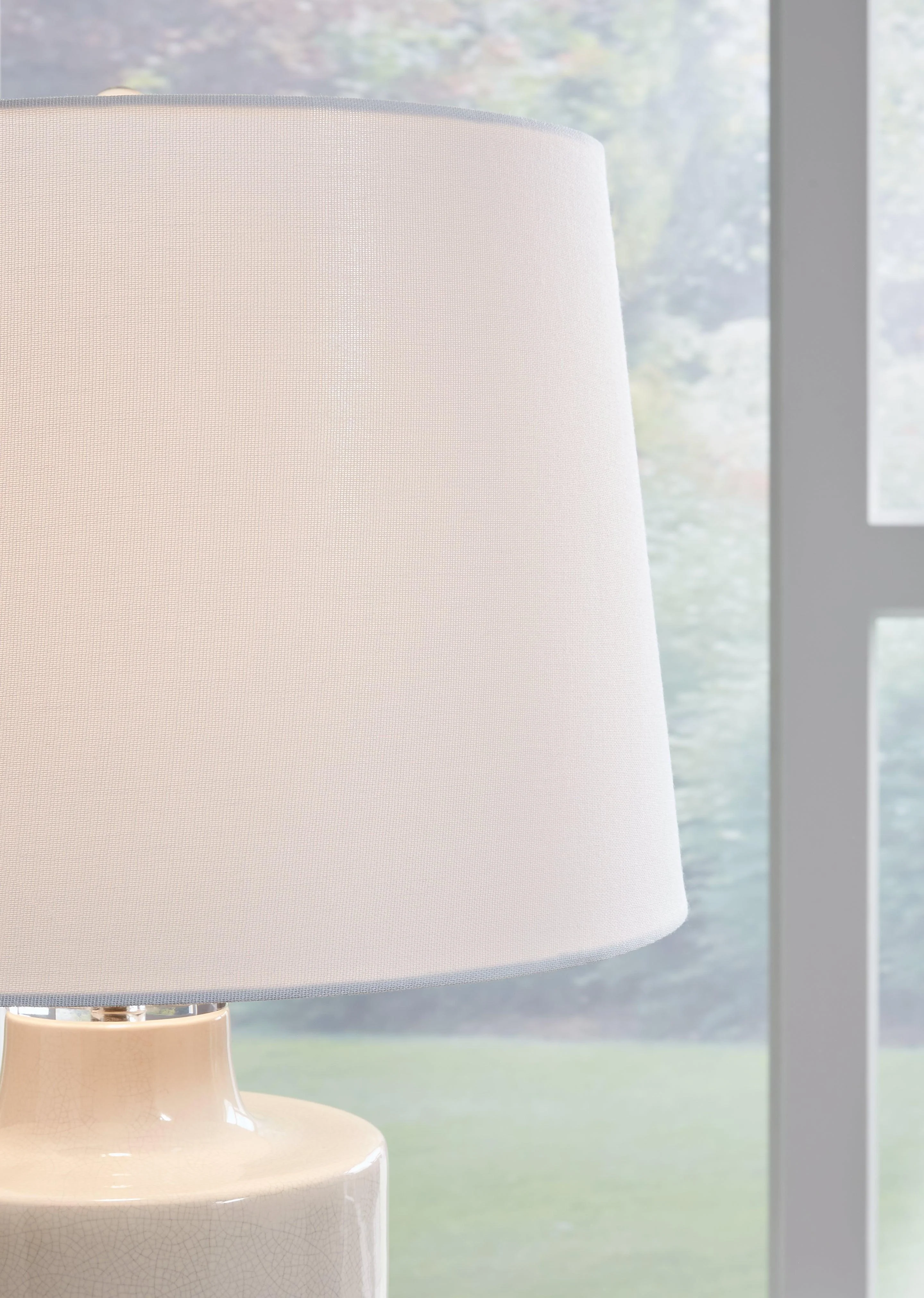 Cylener Off White Table Lamp - Image 3