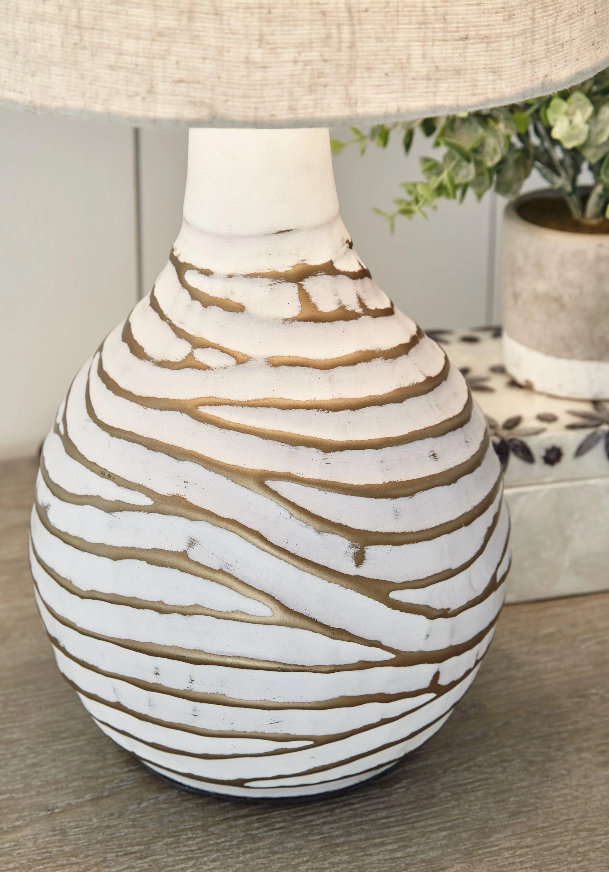 Aleela White Gold Finish Table Lamp - Image 3