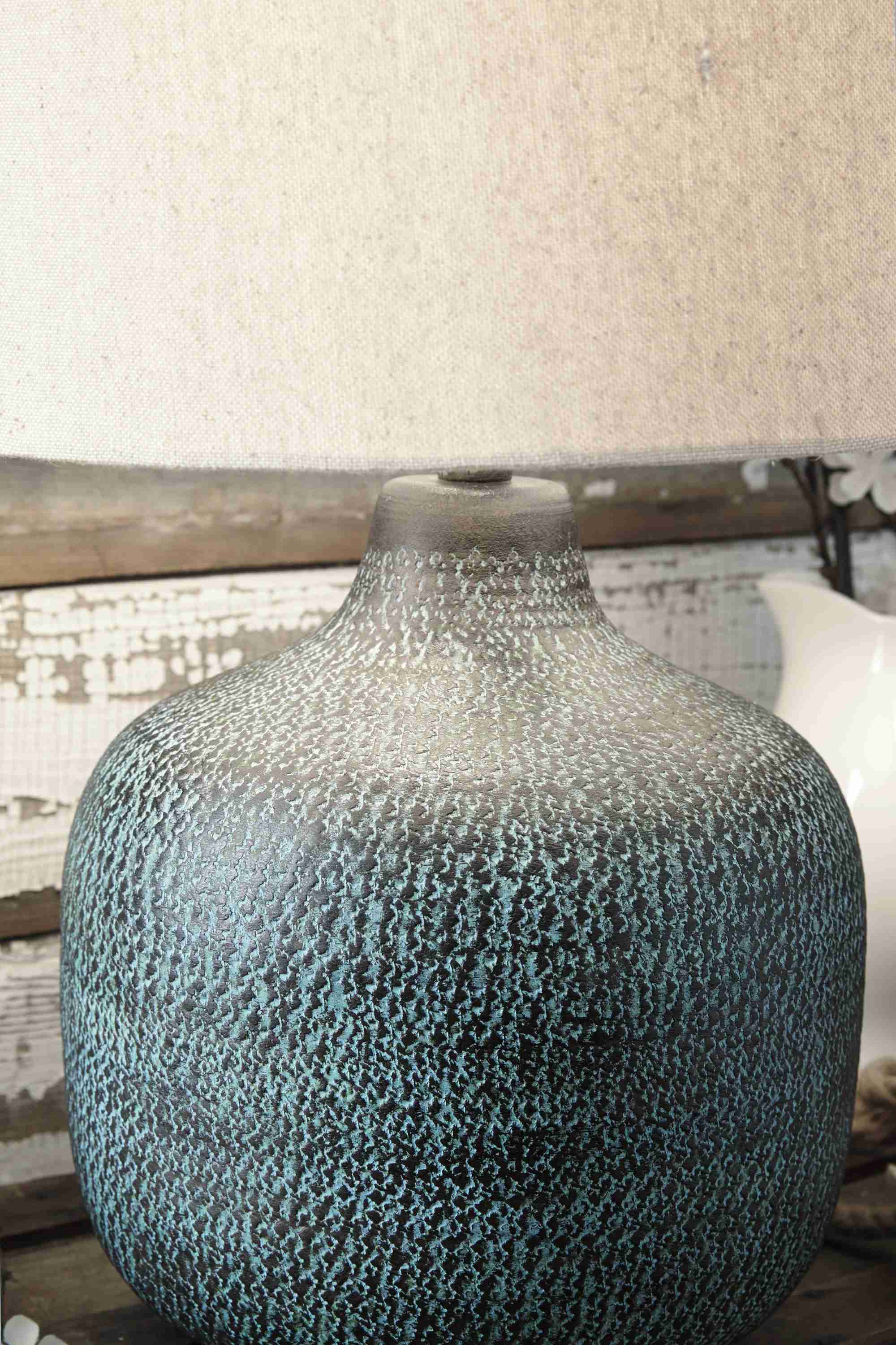 Malthace Patina Table Lamp - Image 3