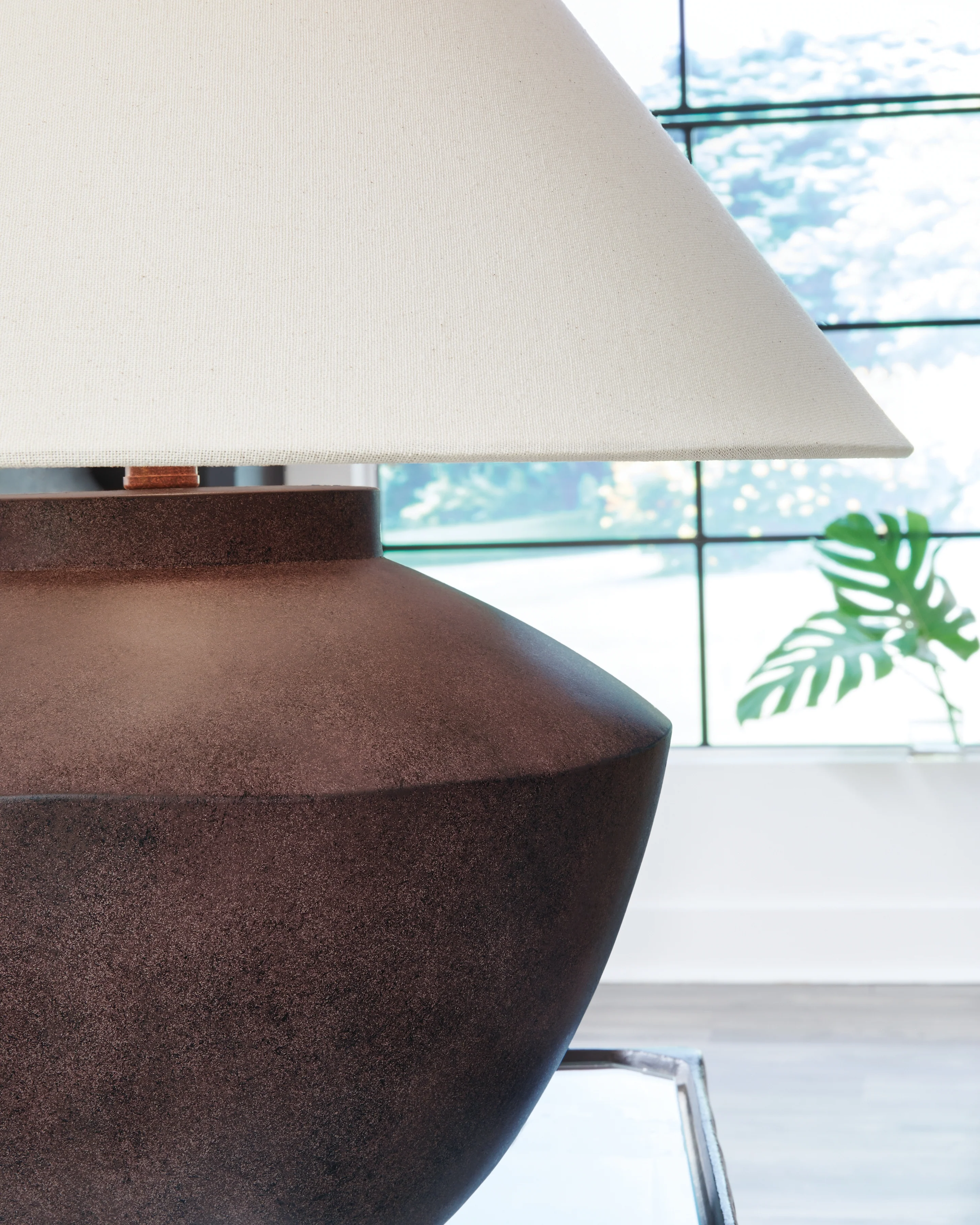 Honsworth Antique Brown Table Lamp - Image 3