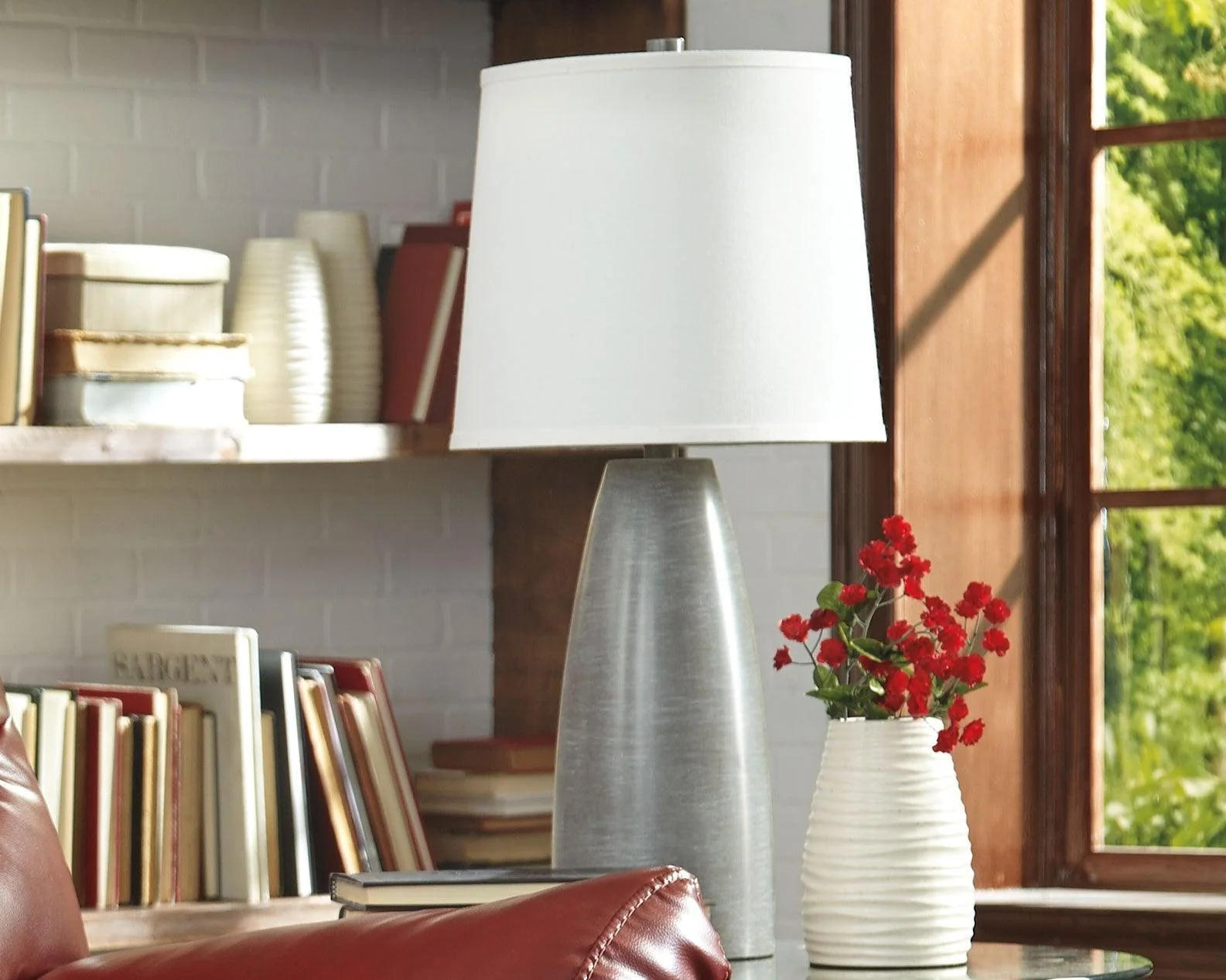 Shavontae Gray Table Lamp (Set of 2) - Image 3