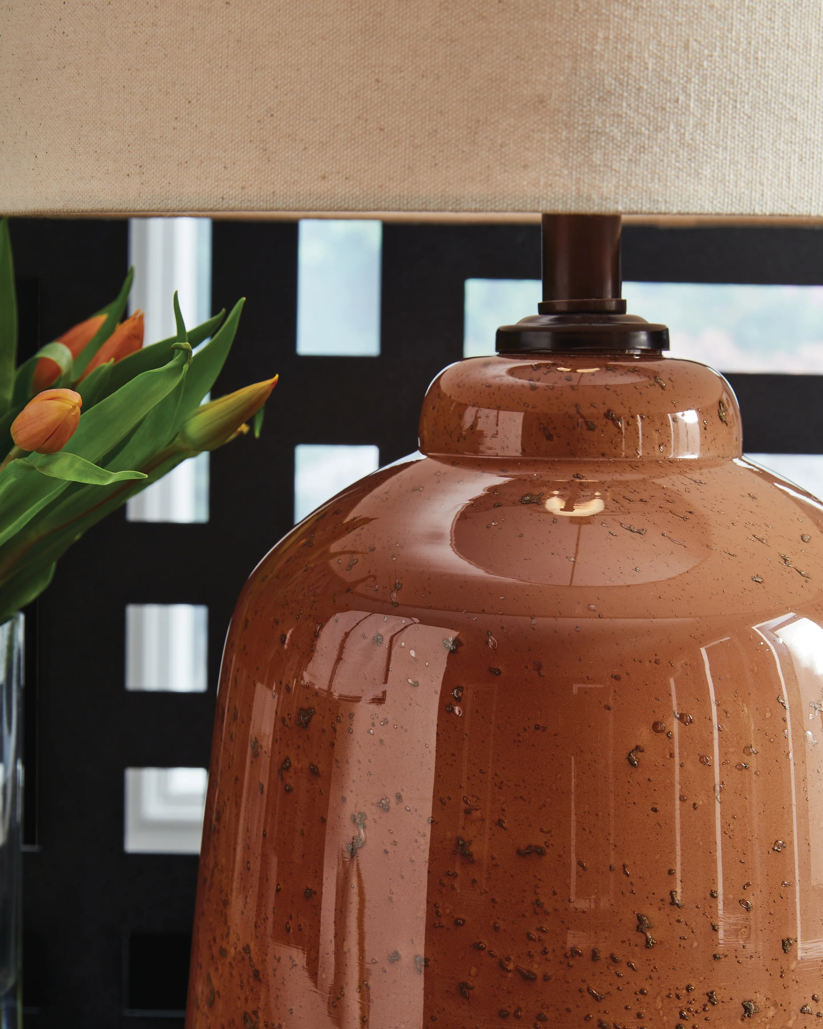 Aaleahya Rust Table Lamp - Image 3