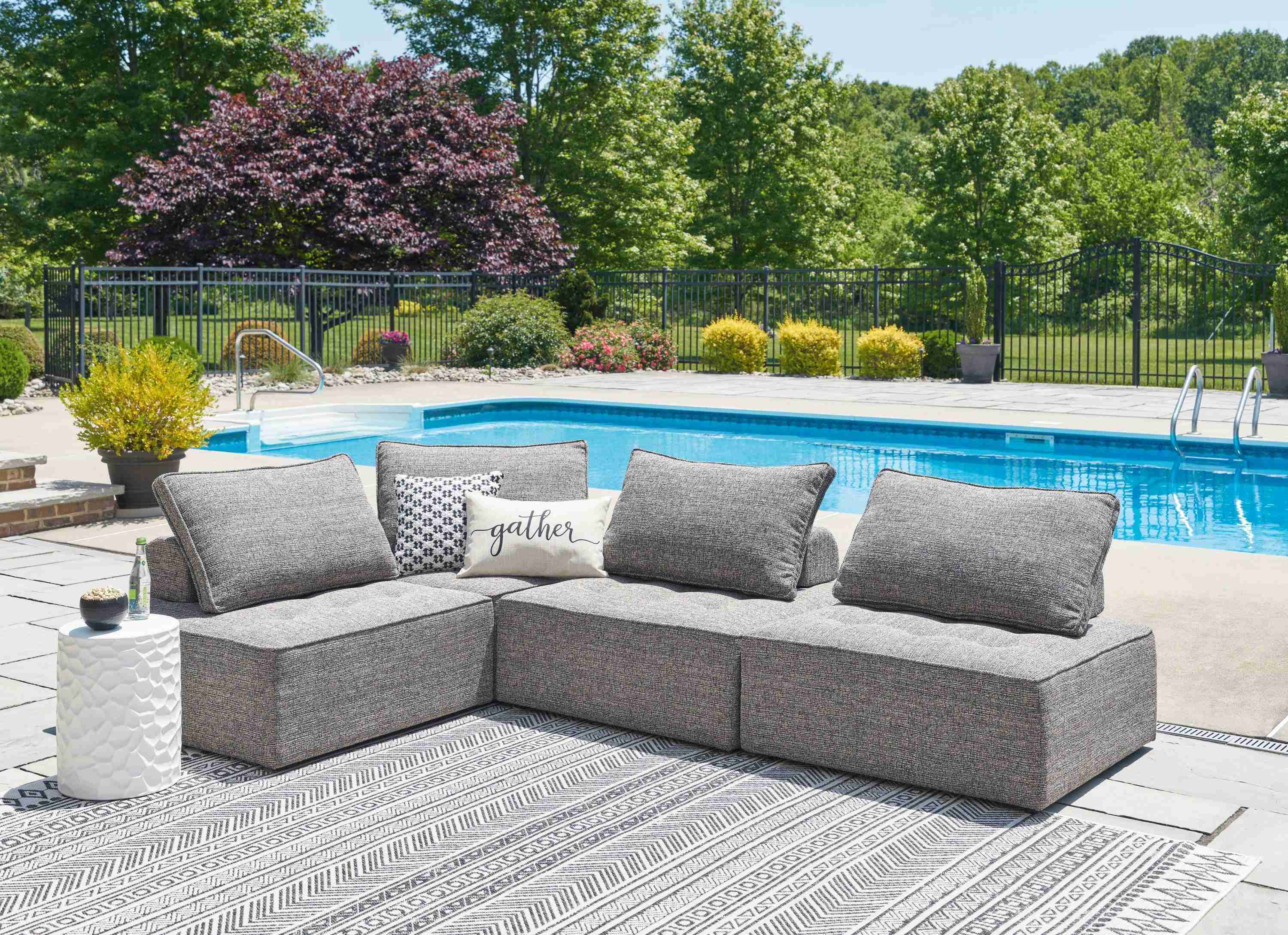 Bree Zee Brown 4-Piece Outdoor Sectional - Image 3