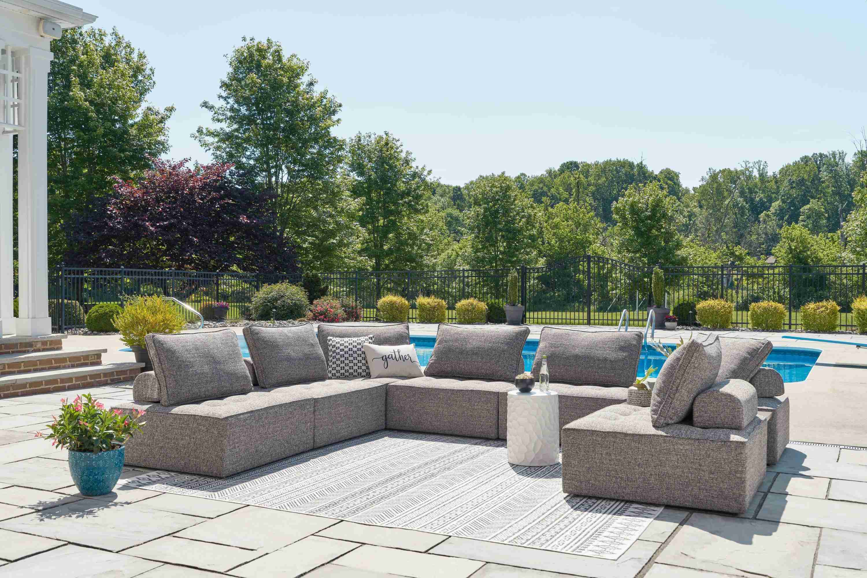 Bree Zee Brown 8-Piece Outdoor Sectional - Image 3