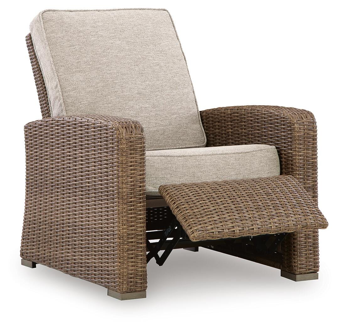 Laguna Heights Beige Outdoor Recliner - Image 3