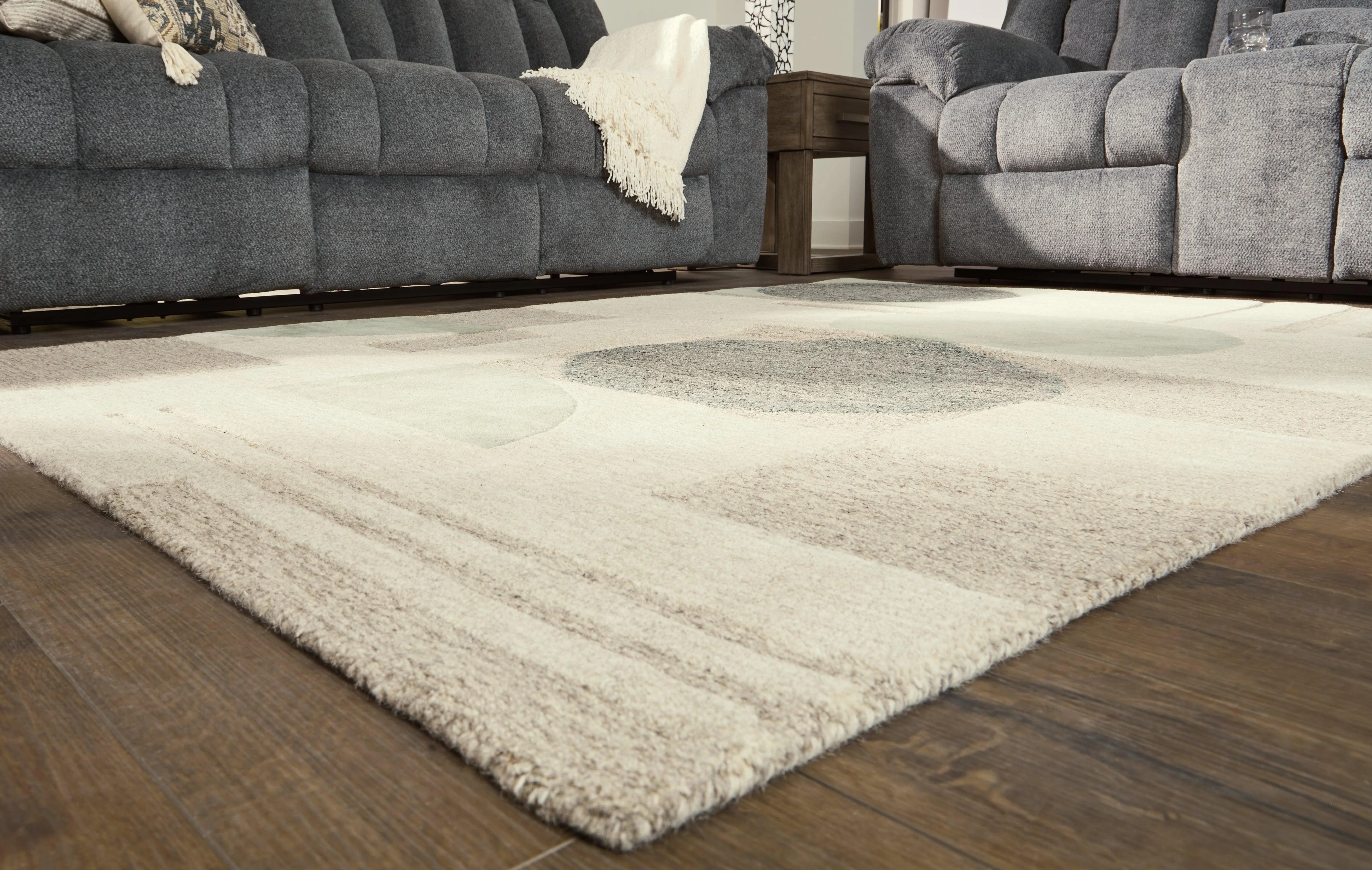 Dallane Linen Blue Green 5' X 7' Rug - Image 3