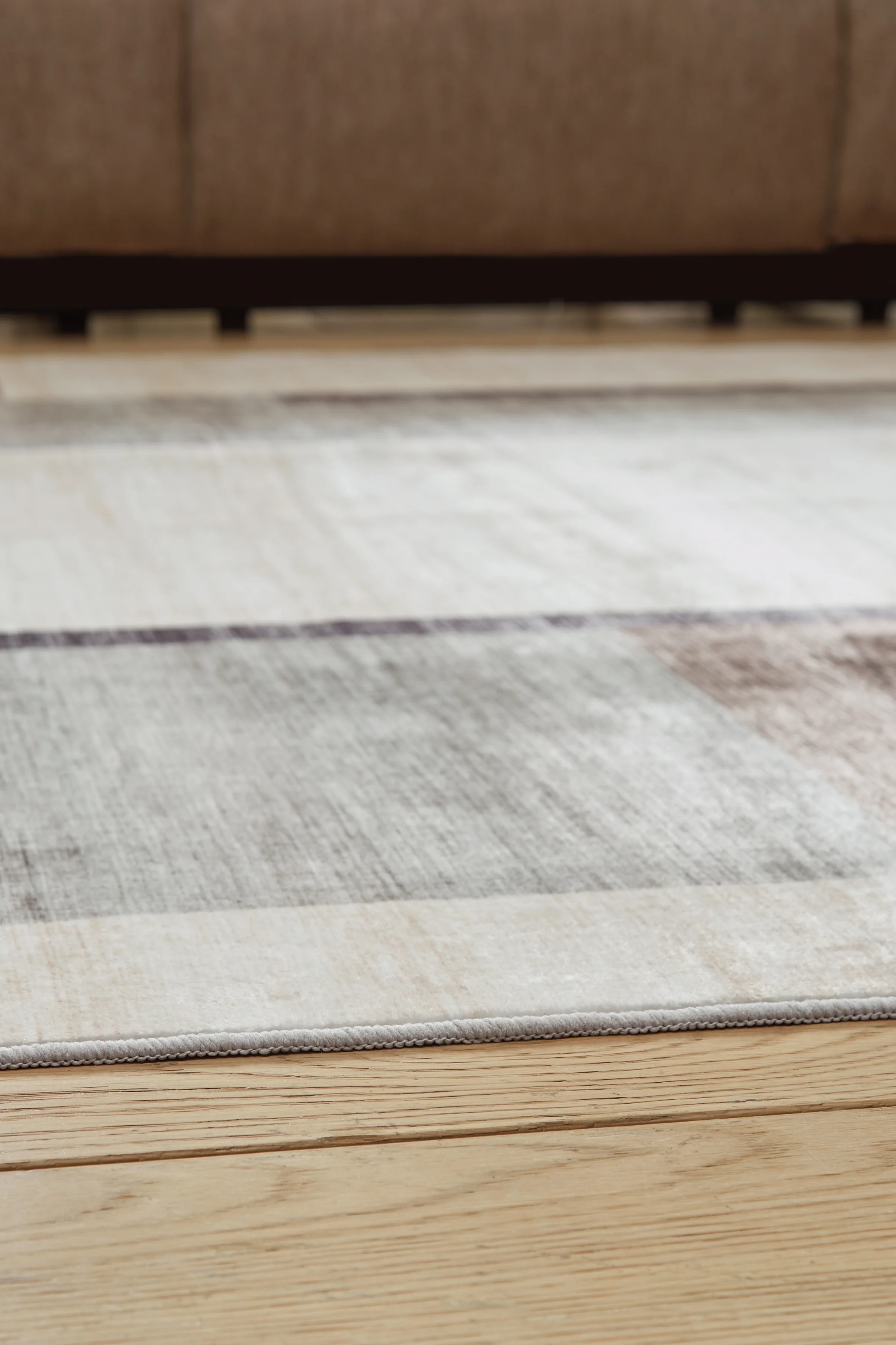 Larkport Cream/Brown/Gray Washable 8' x 10' Area Rug - Image 3