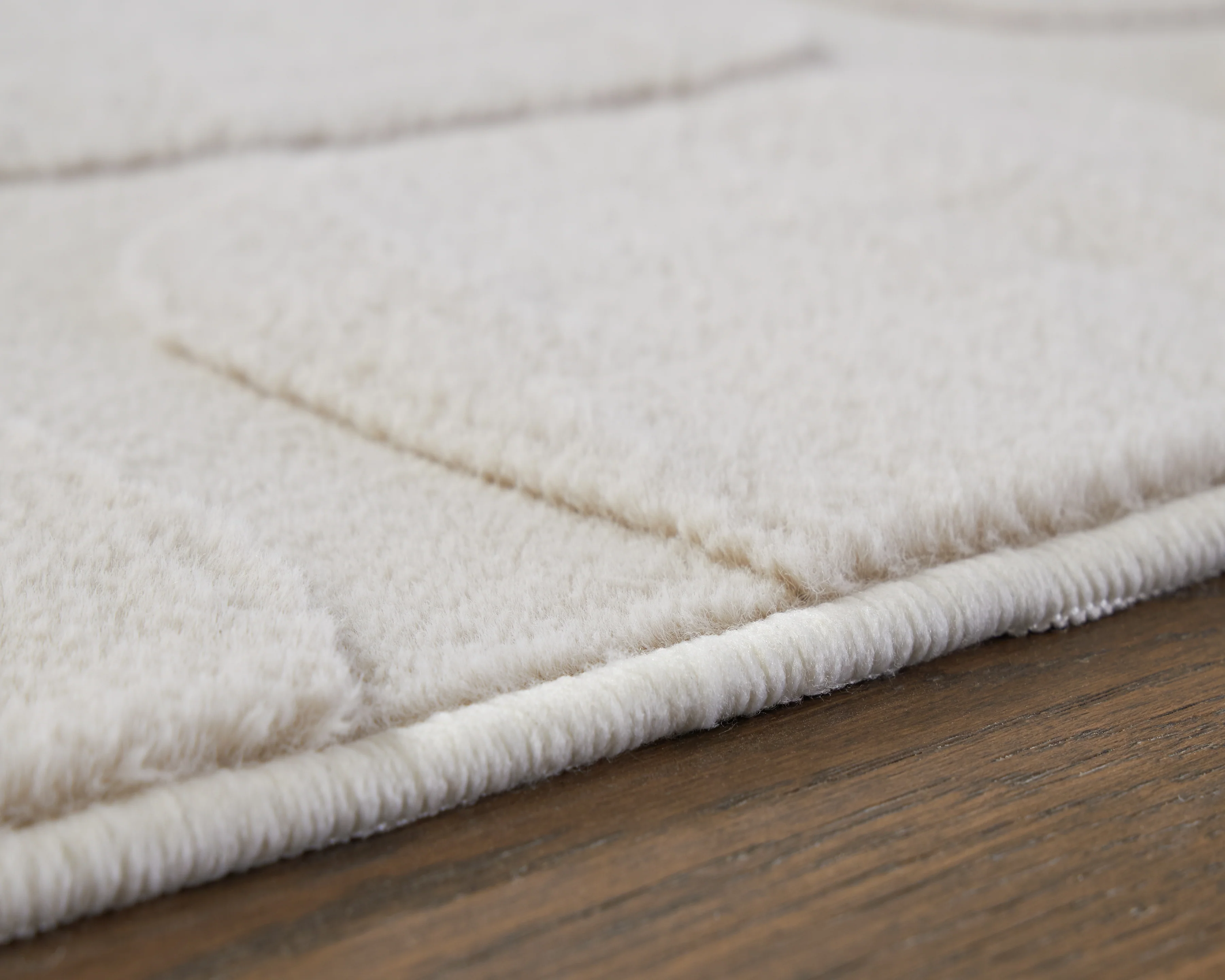 Malvinsboro Sandstone Washable 5' x 7' Area Rug - Image 3