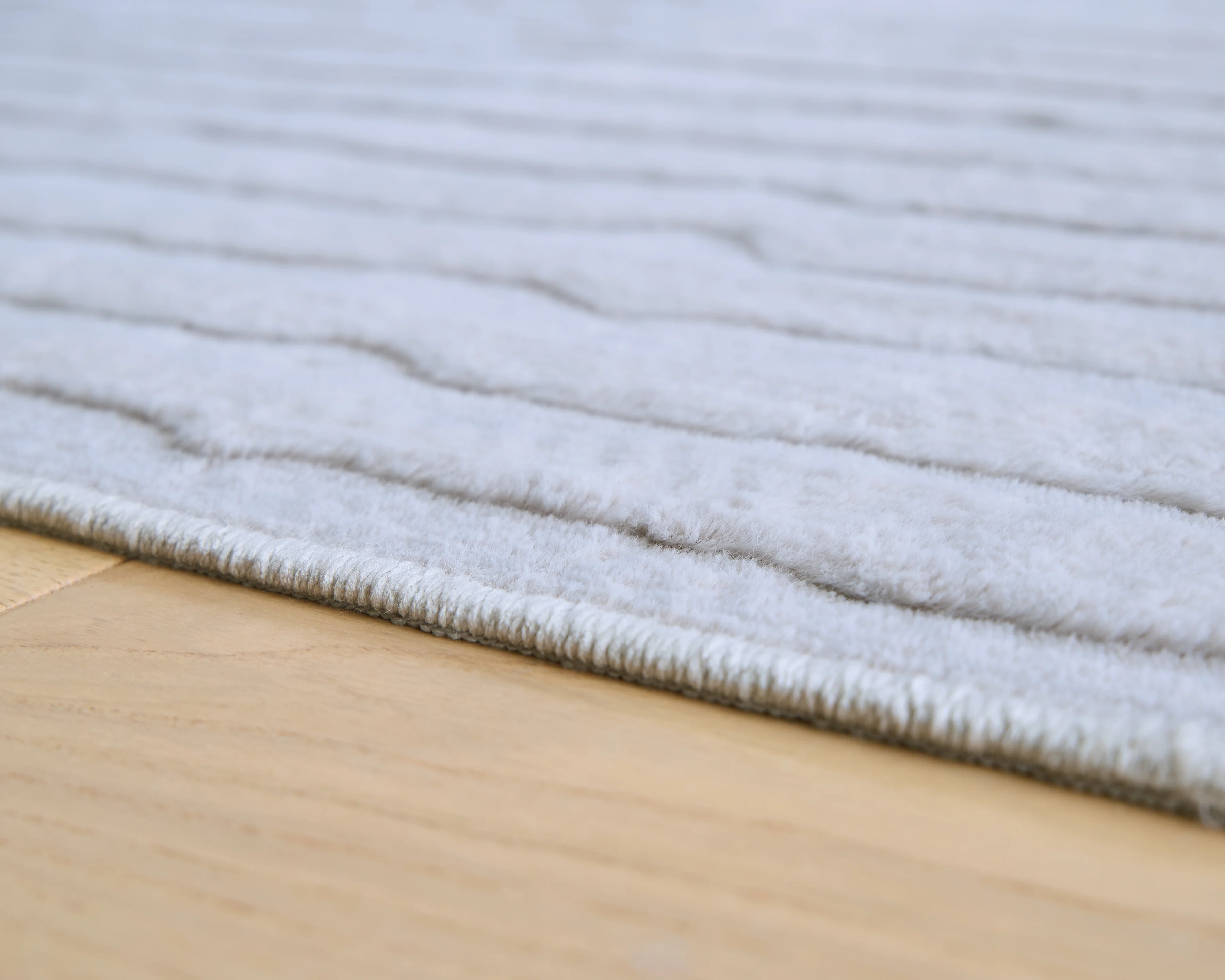 Worthley Gray Washable 8' x 10' Area Rug - Image 3