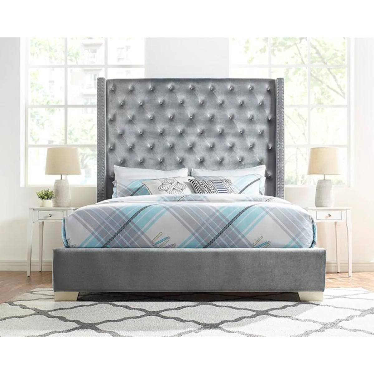 Jacklyn Gray Faux Leather Tufted Panel Queen Bed - Image 2