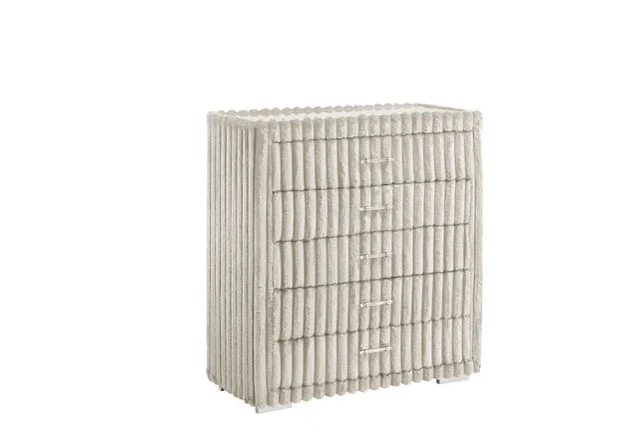 Micah Henley Cream Upholstered Platform Bedroom Set - Image 3