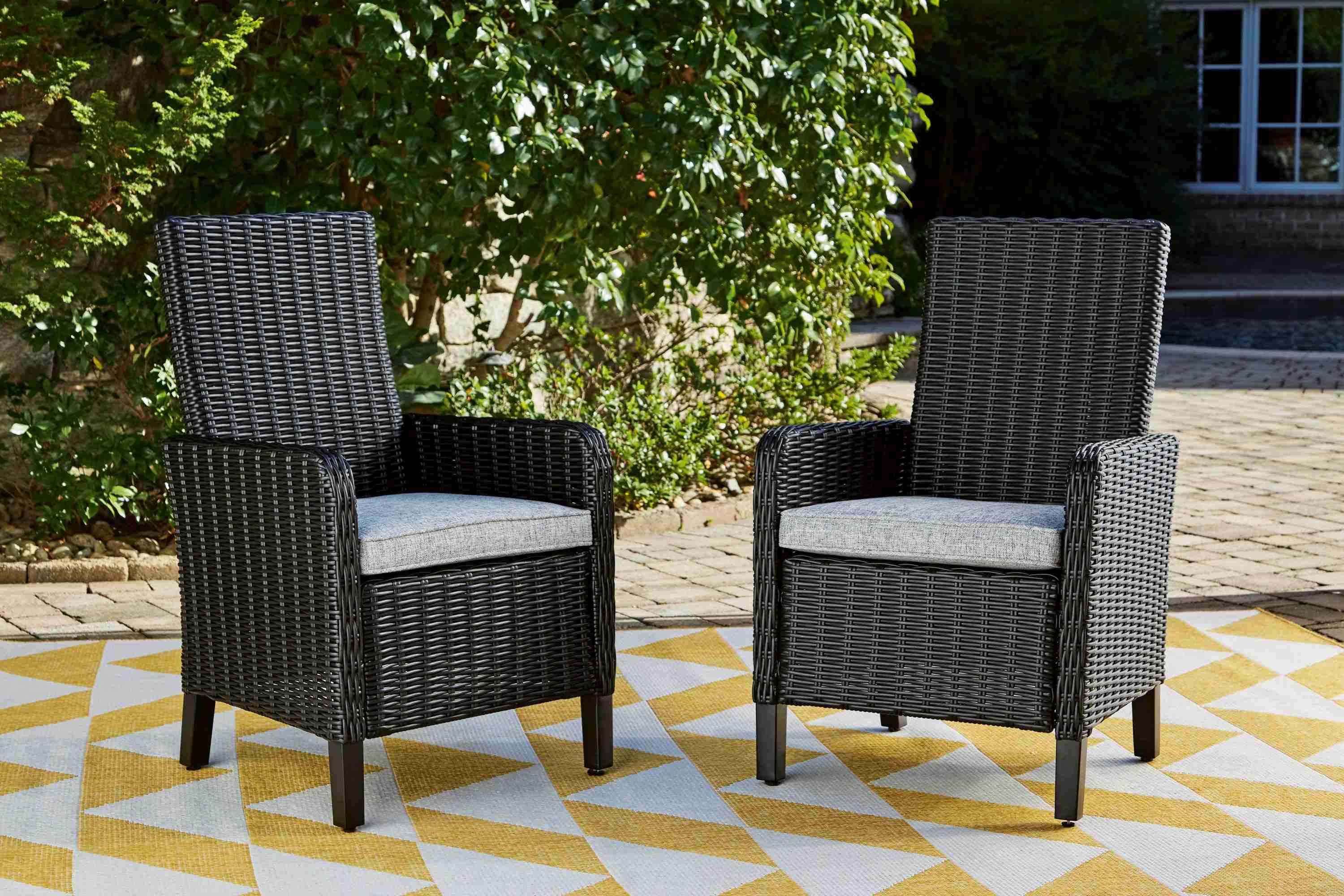Beachcroft Black Light Gray Outdoor Arm Chair With Cushion (Set of 2) - Image 3