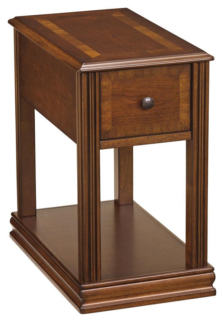 Breegin Brown 2 End Tables - Image 3