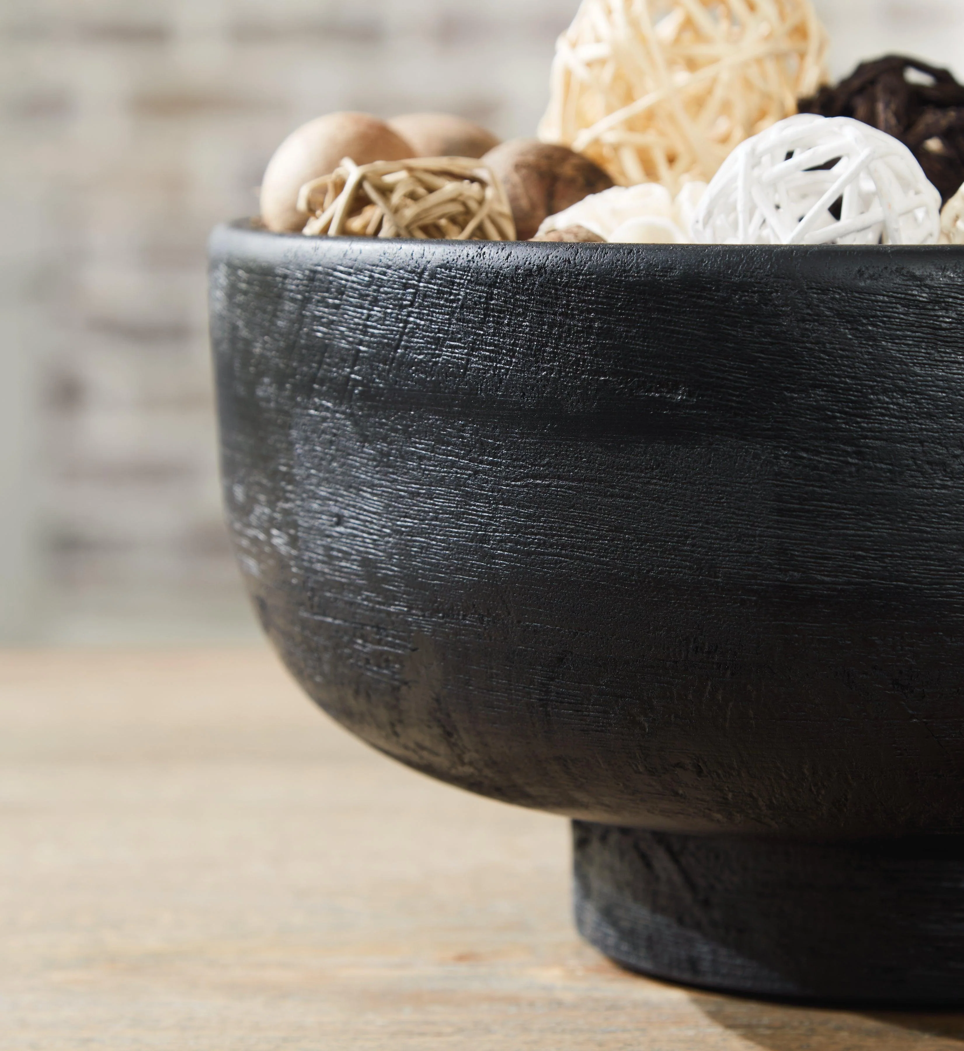 Brynnington Black Bowl - Image 3