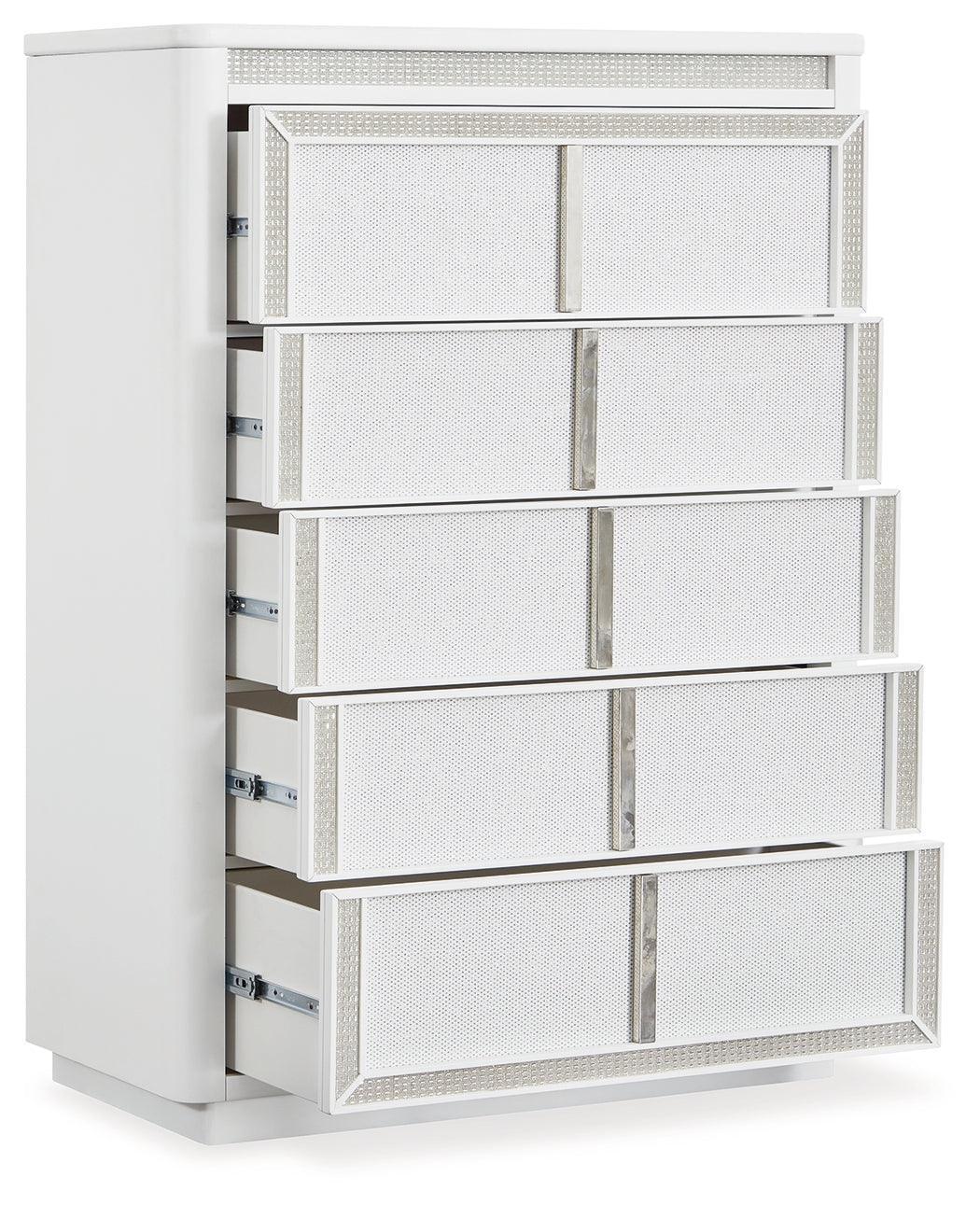 Chalanna White Chest Of Drawers - Image 3