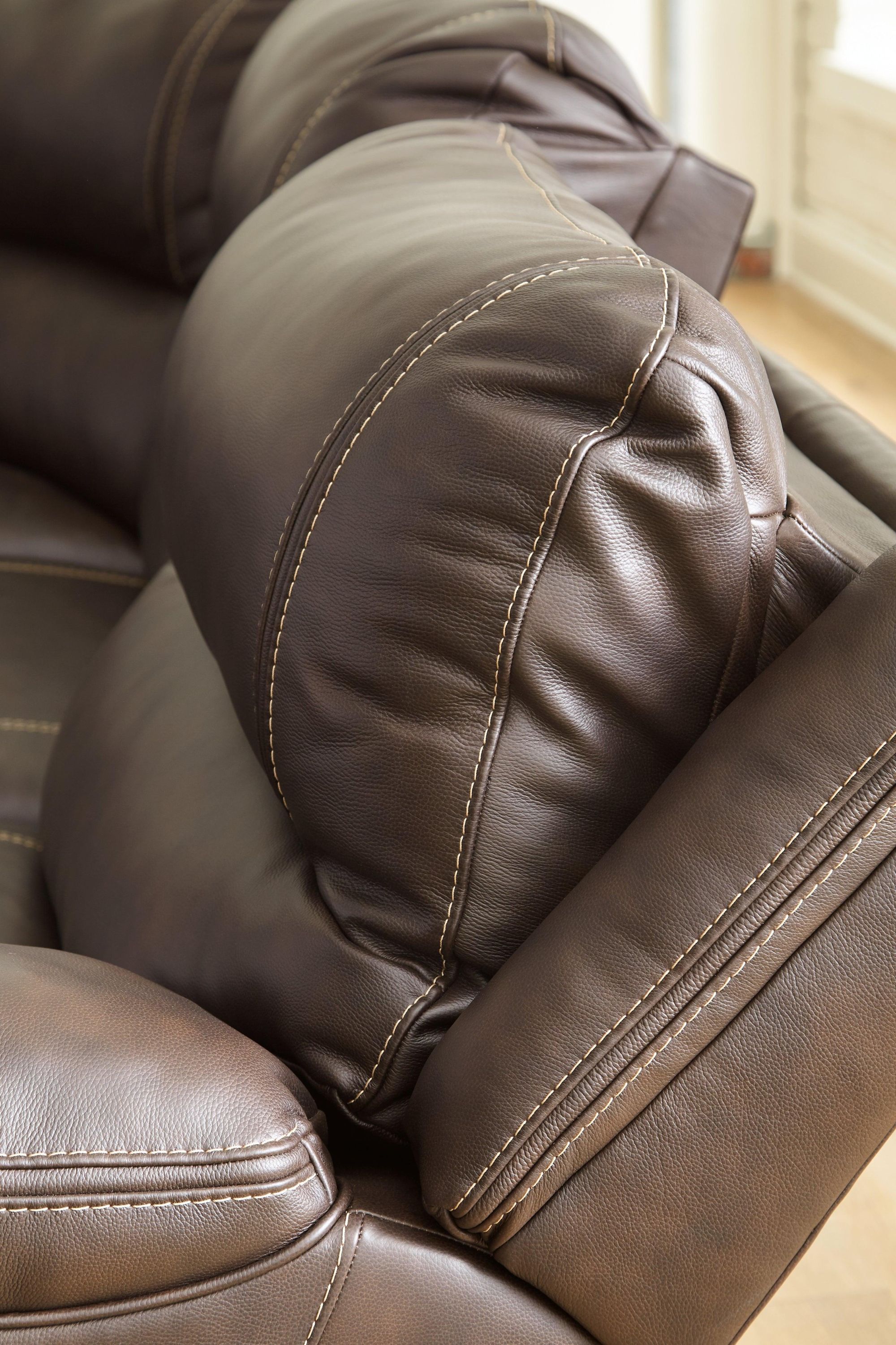 Dunleith Chocolate Leather 7-Piece Power Reclining Sectional - Image 3