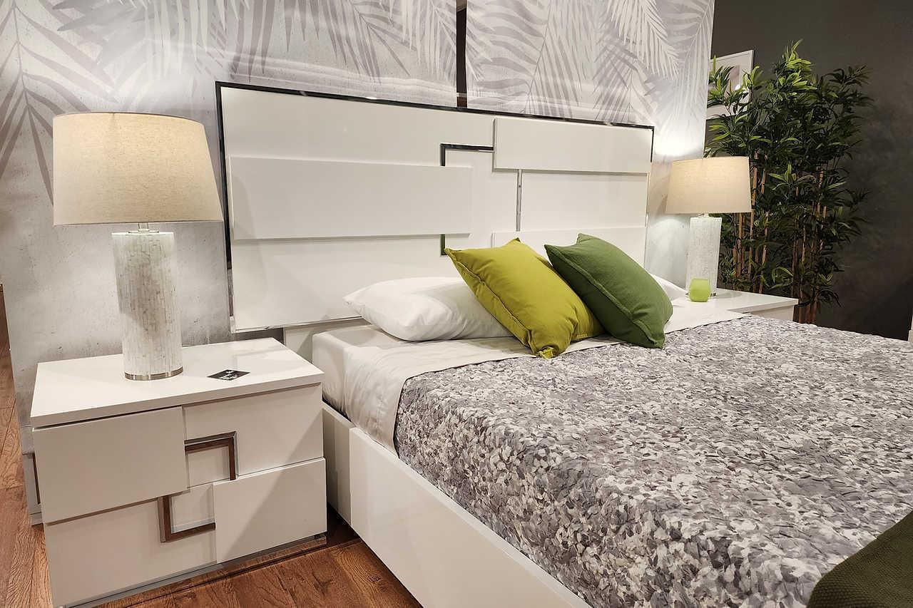 Infinity White King Bed - Image 3