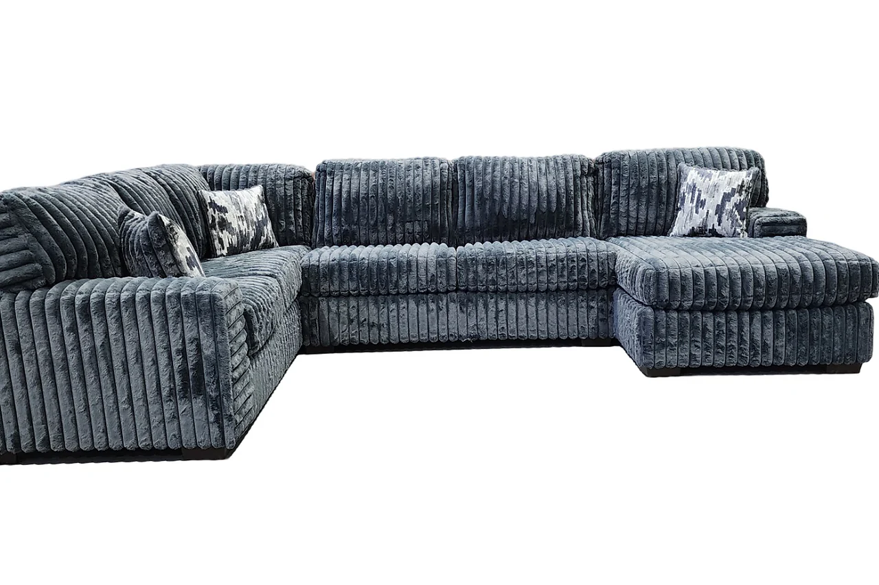 Austin Gray 3-Piece Sectional - Image 2