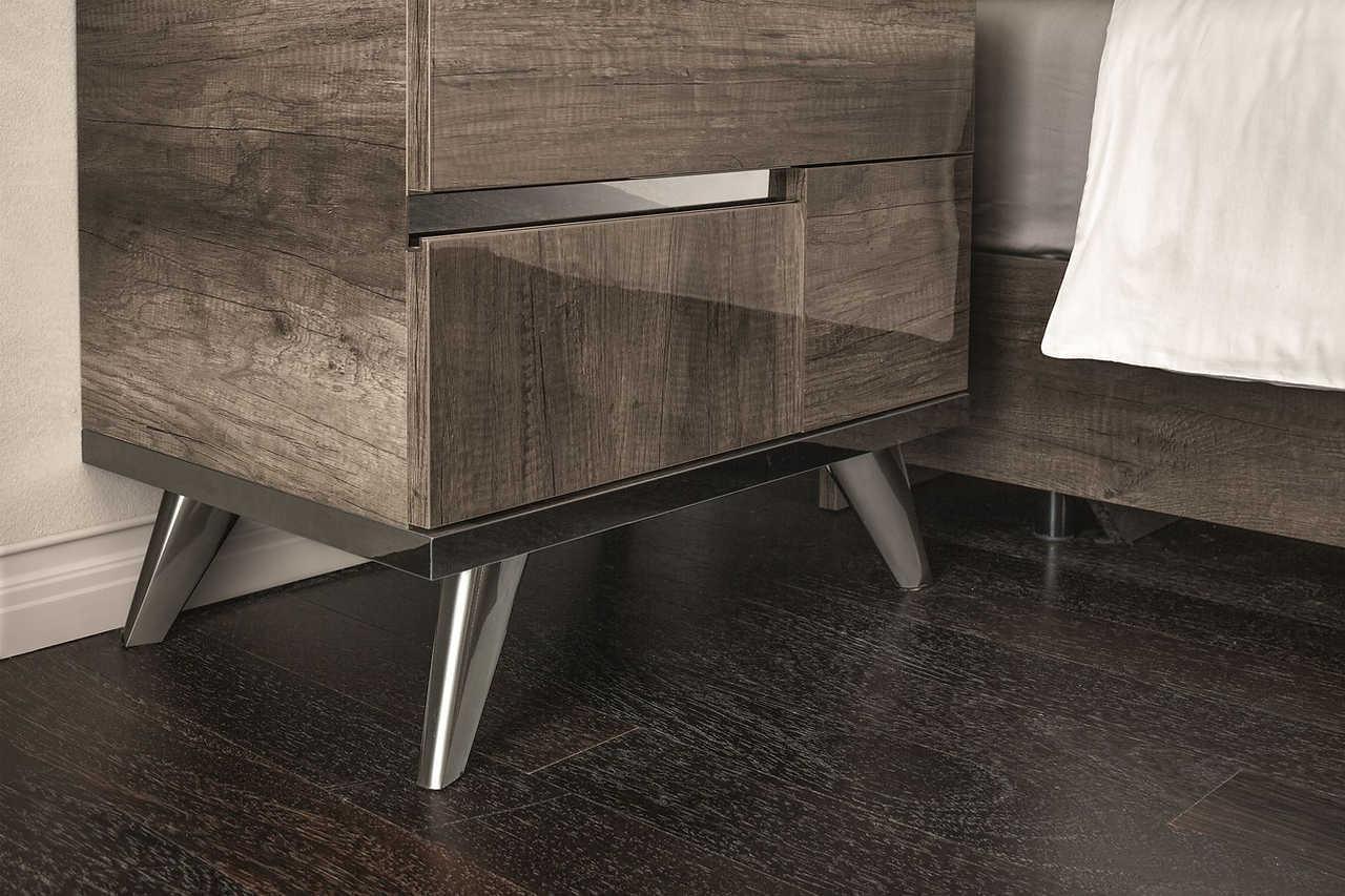 Medea Vintage Oak Italian Nightstand - Image 1