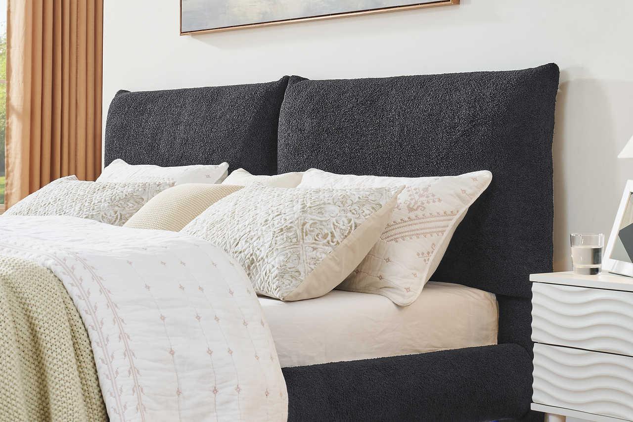 Zima Grey LED Upholstered Platform King Bed - Image 3