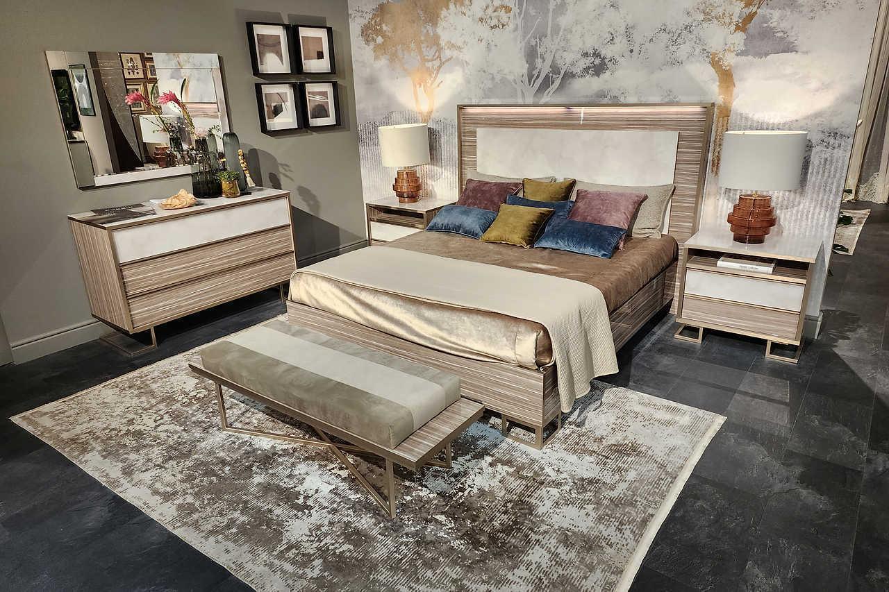 Luce Beige LED Italian Bedroom Set - Image 2