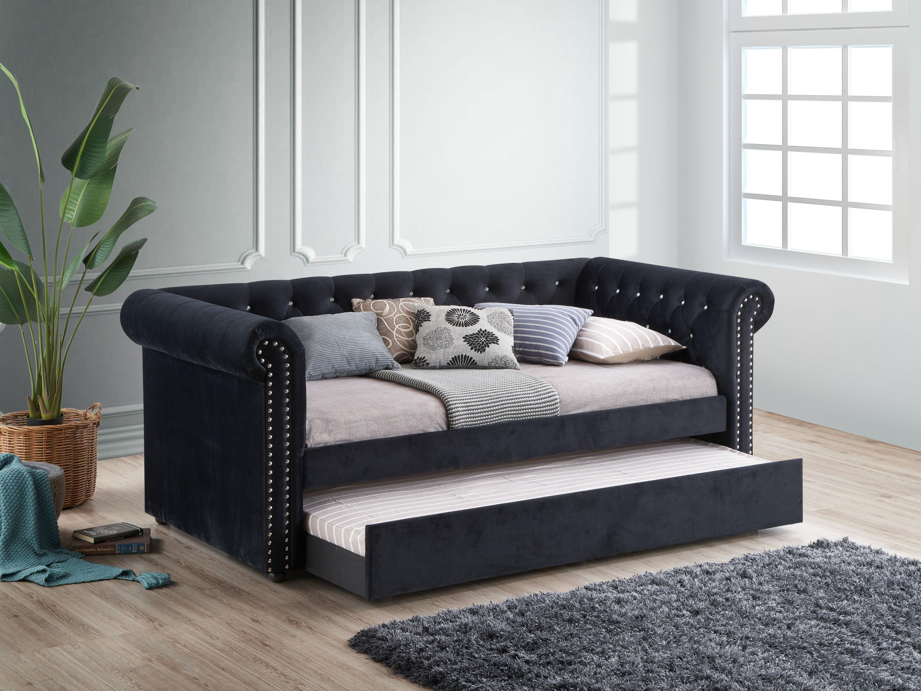 Ellie Black Velvet Tufted Trundle Daybed - Image 2