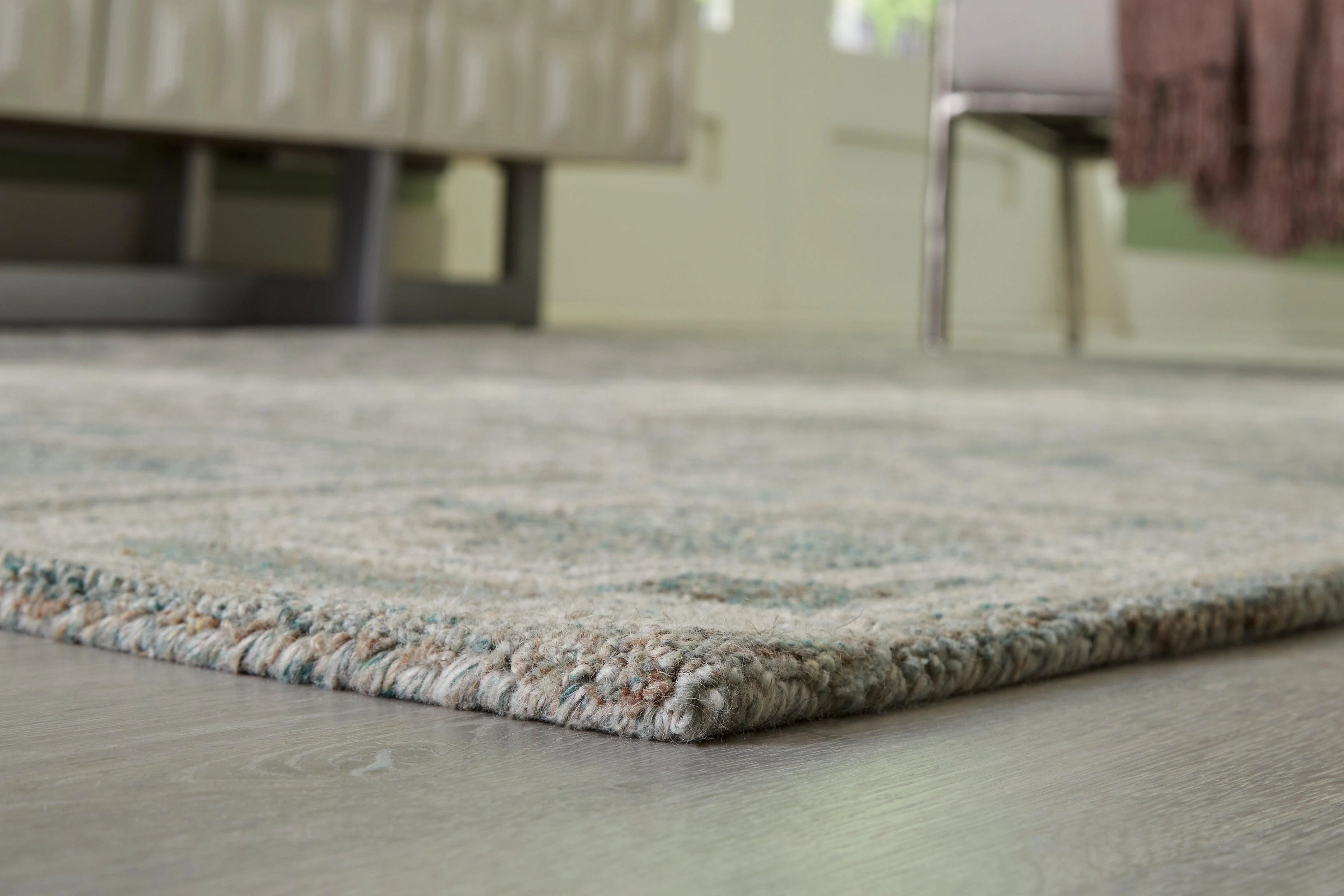 Jossland Green Ivory Medium Rug - Image 3