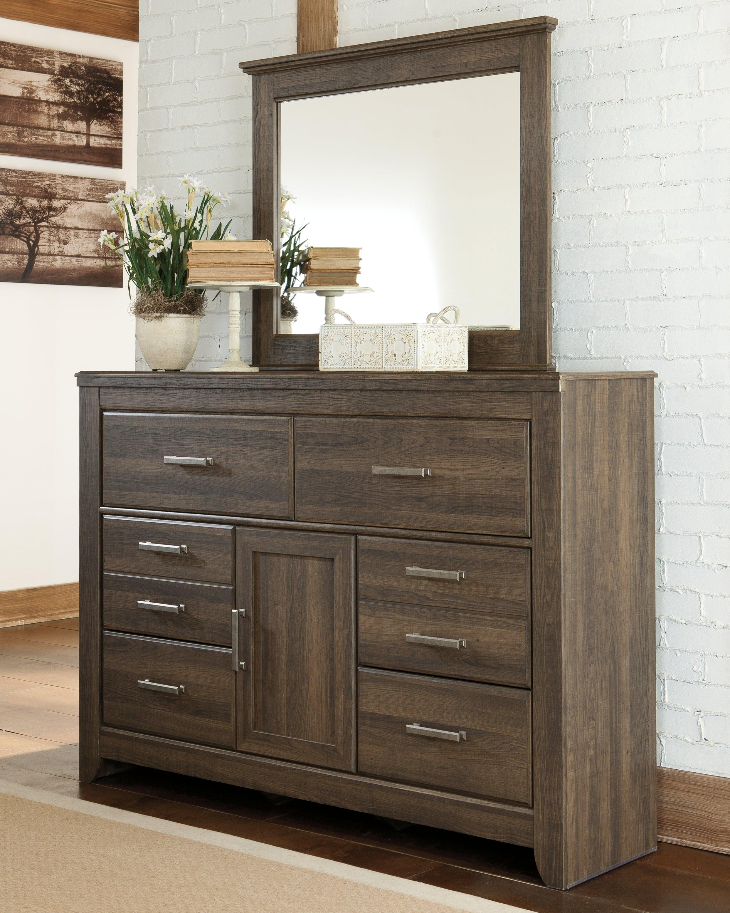 Juararo Dark Brown Panel Bedroom Set - Image 3