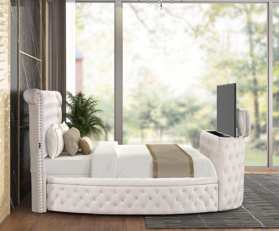 Patron Beige Platform King Bed - Image 3