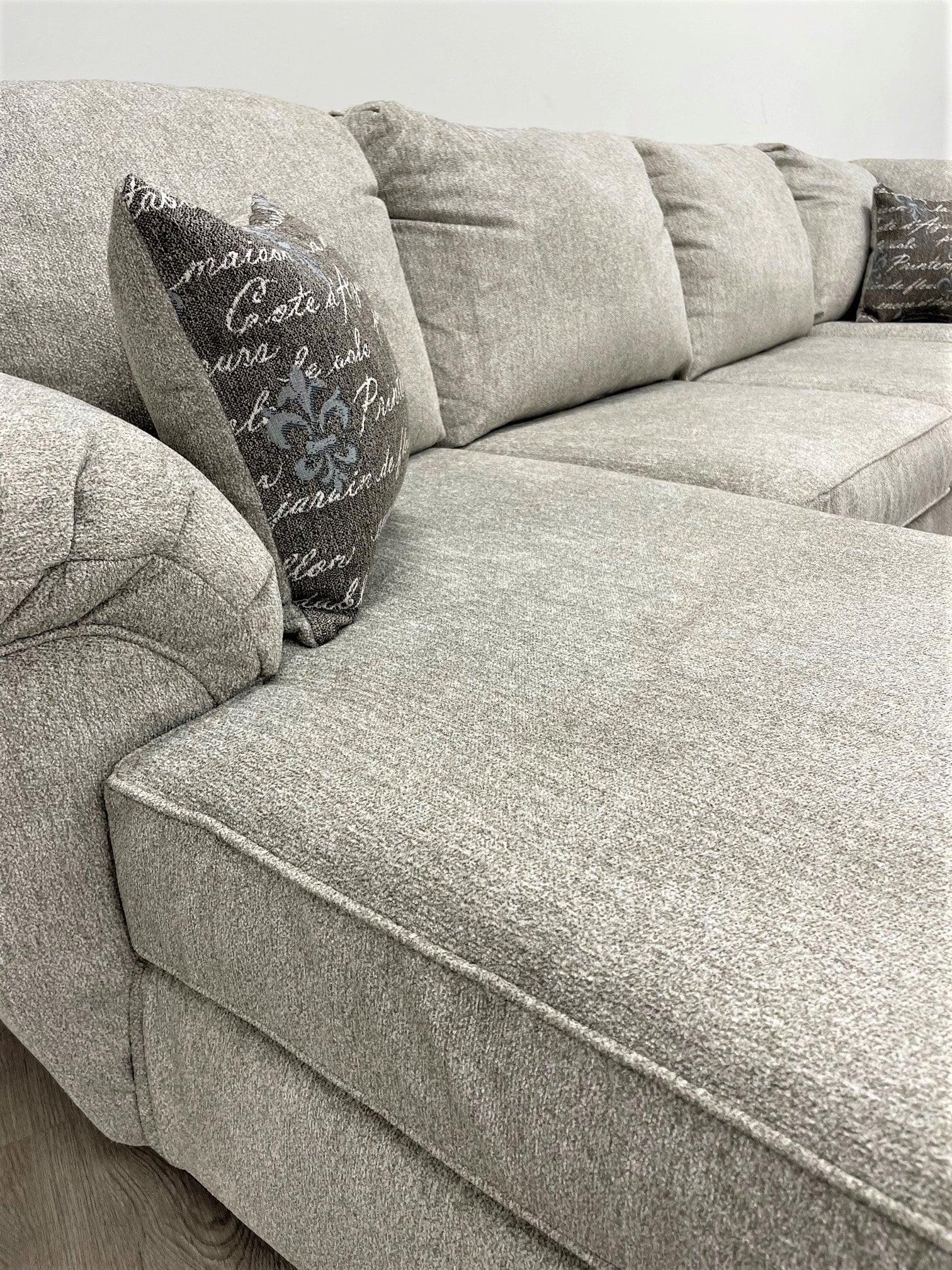Brentwood Sectional - Image 2