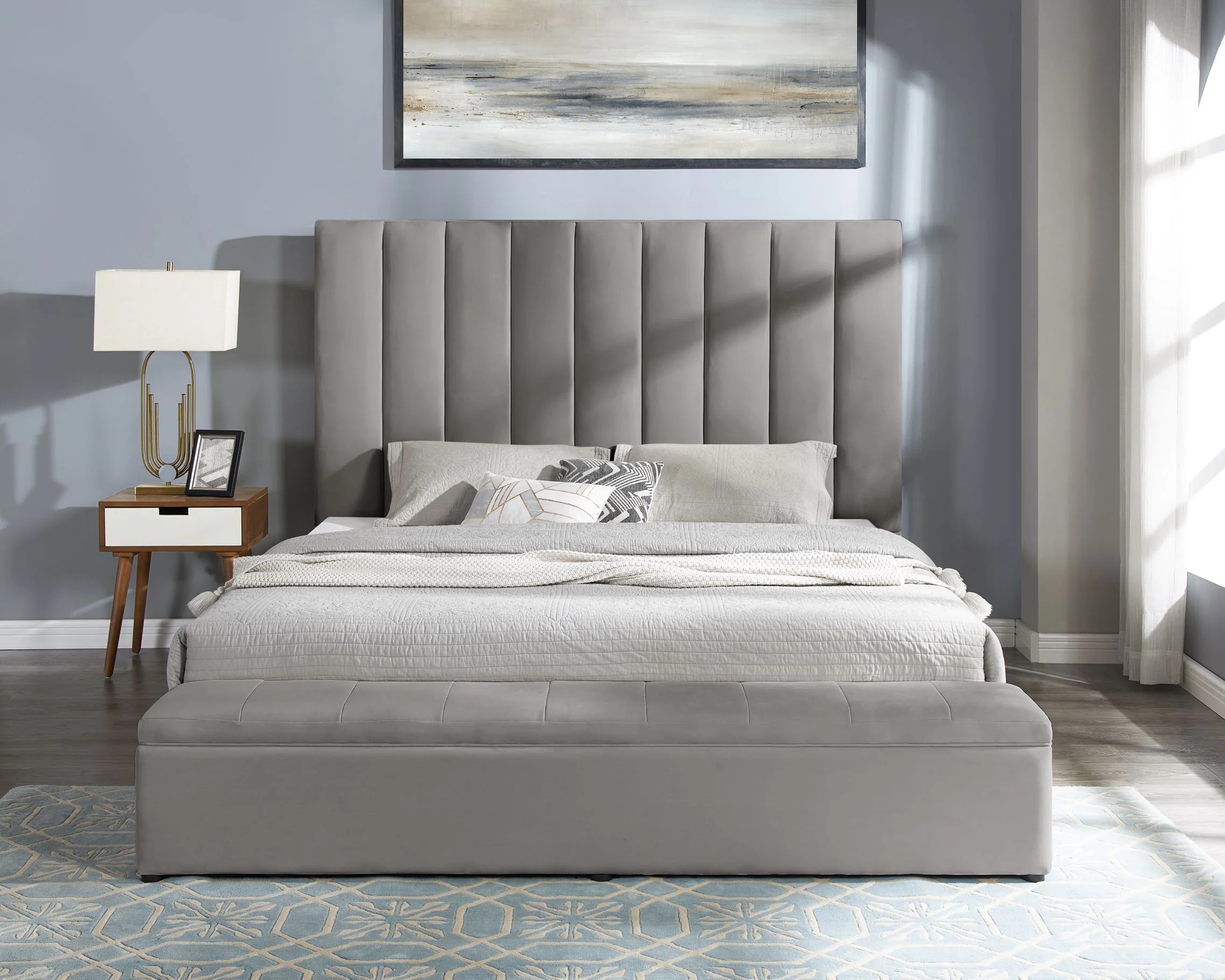 Valencia Gray Platform Queen Bed - Image 2