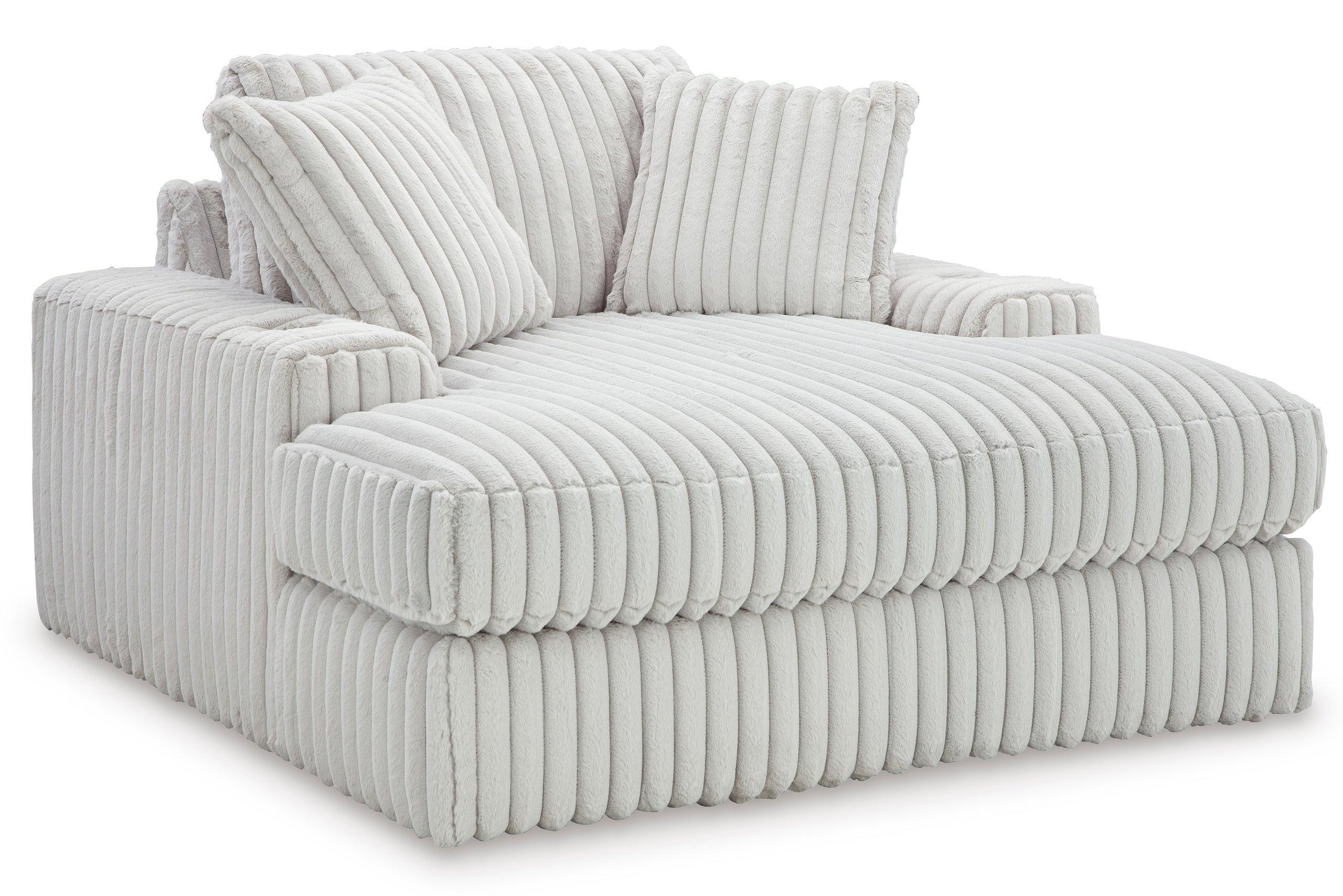 Stupendous Alloy Velvet Chaise - Image 2
