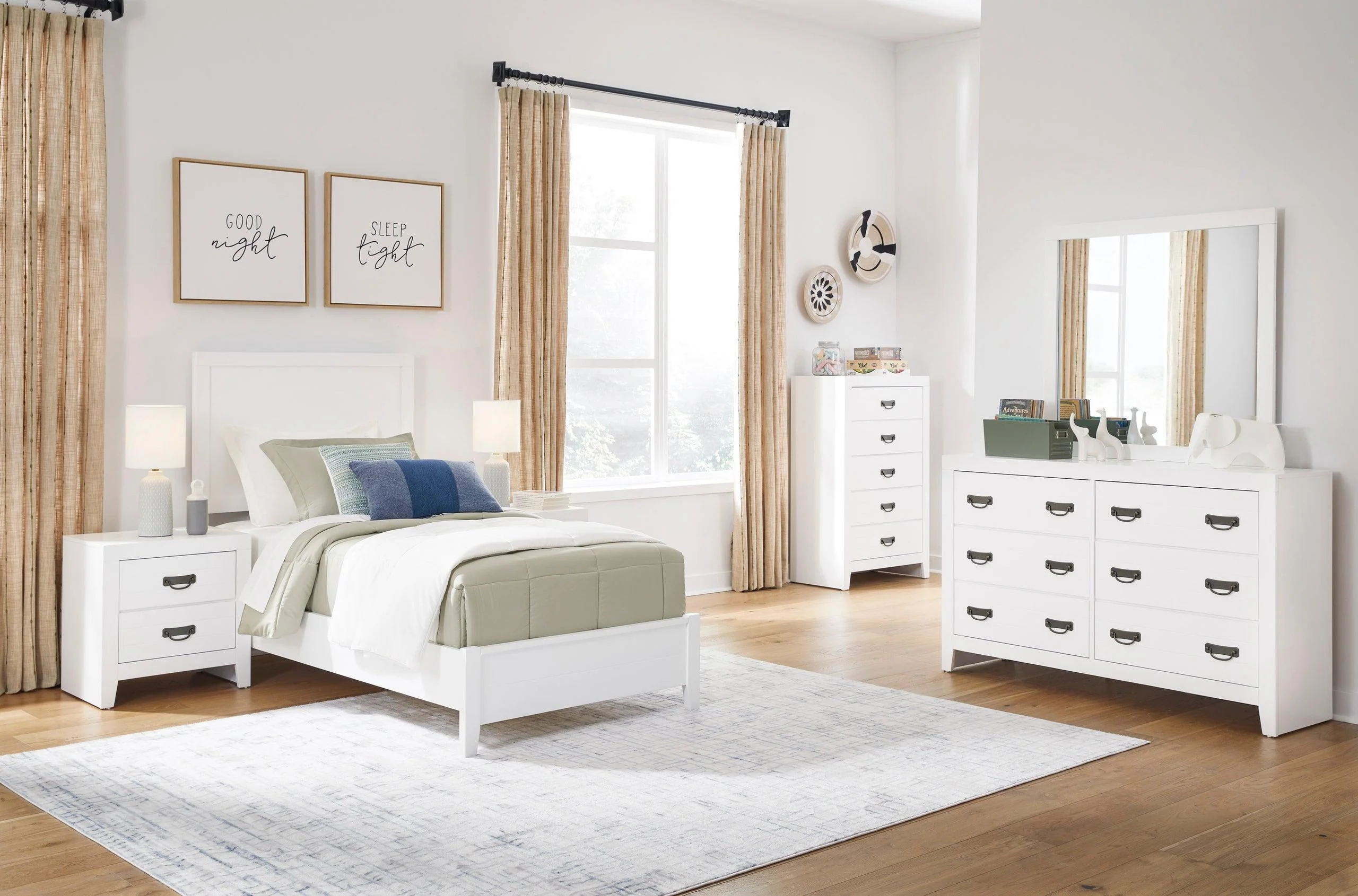 Robert White Panel Bedroom Set - Image 2