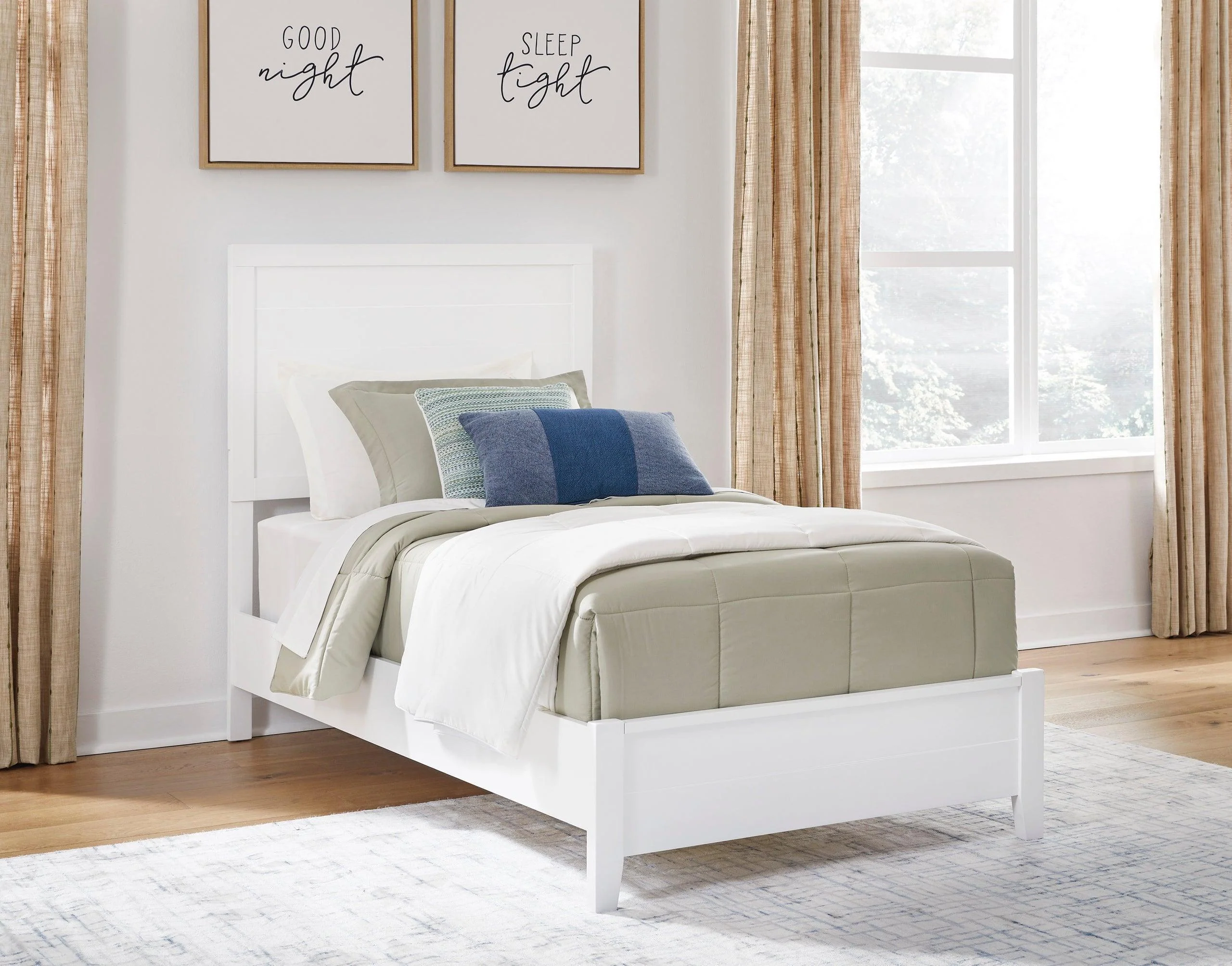 Robert White Panel Bedroom Set - Image 3