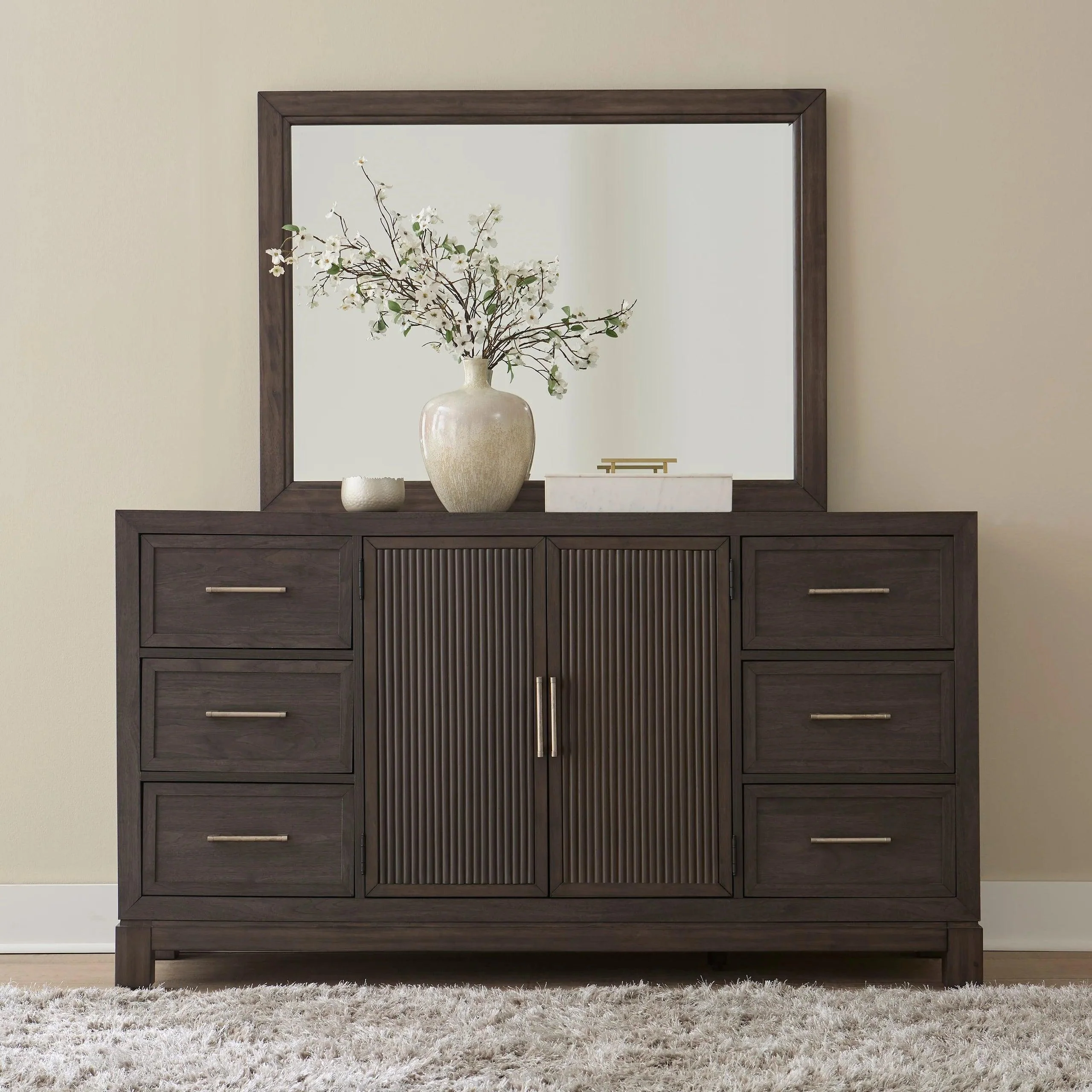 Ree Cafe Upholstered Panel Bedroom Set - Image 3