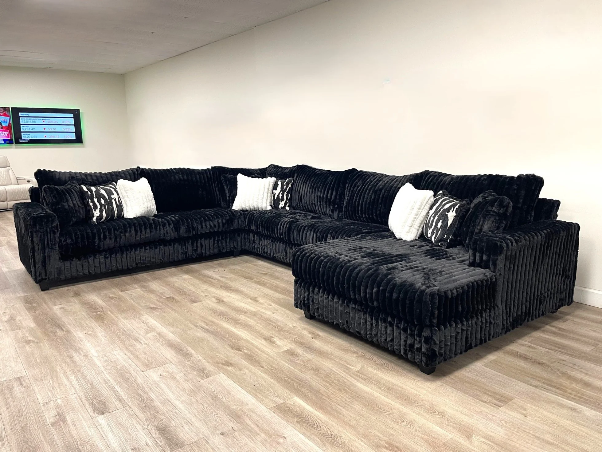 Marlo Black 4-Piece Oversized Sectional - Image 2