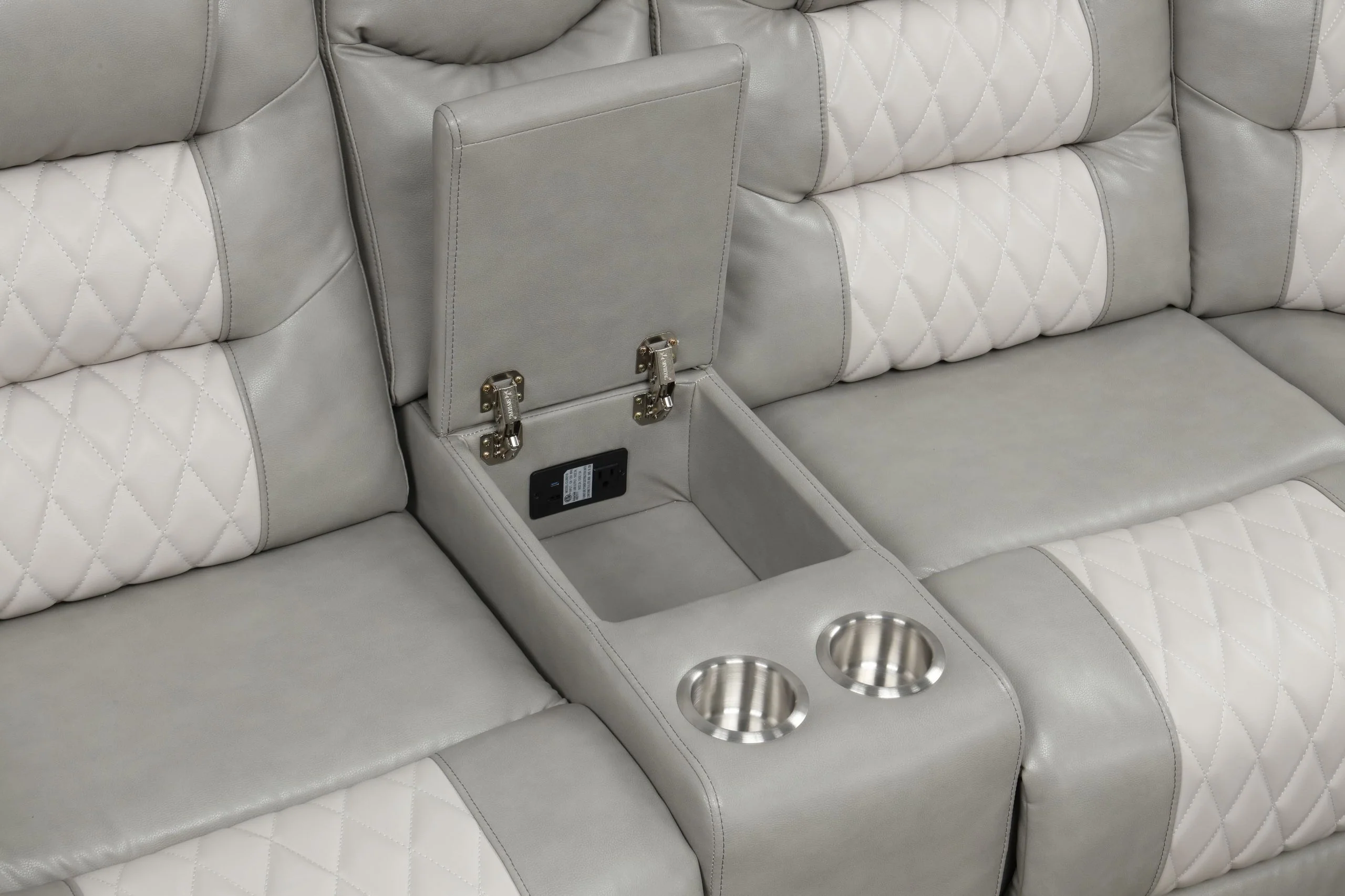 Jordon Two-Tone Reclining Sectional - Image 3