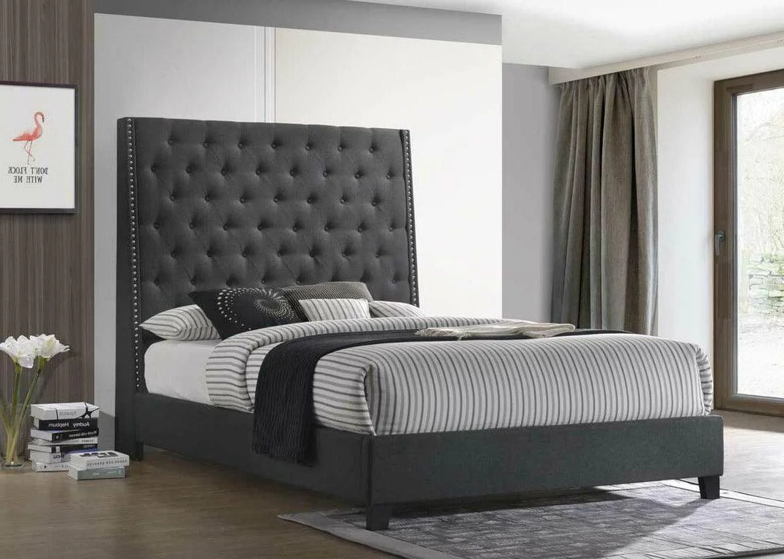 Austin Gray Fabric Upholstered Tufted Queen Bed - Image 1